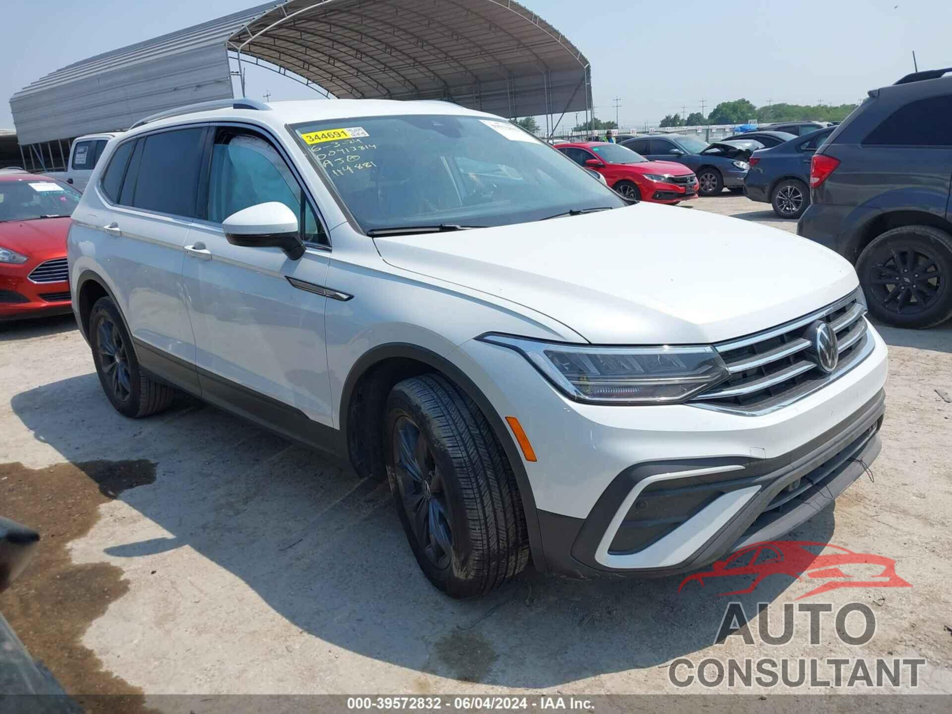 VOLKSWAGEN TIGUAN 2023 - 3VV3B7AX6PM114881