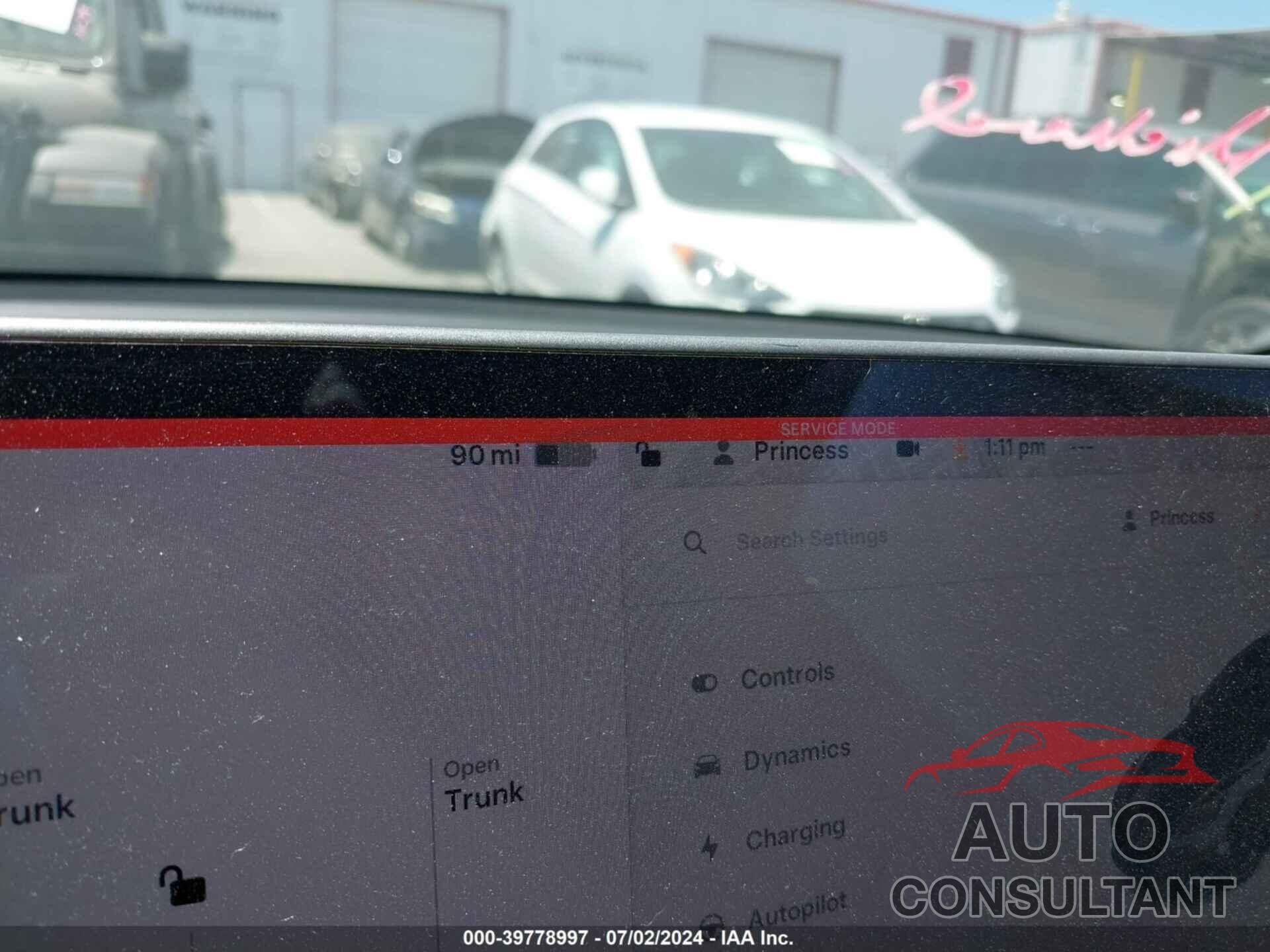TESLA MODEL 3 2020 - 5YJ3E1EA0LF643900