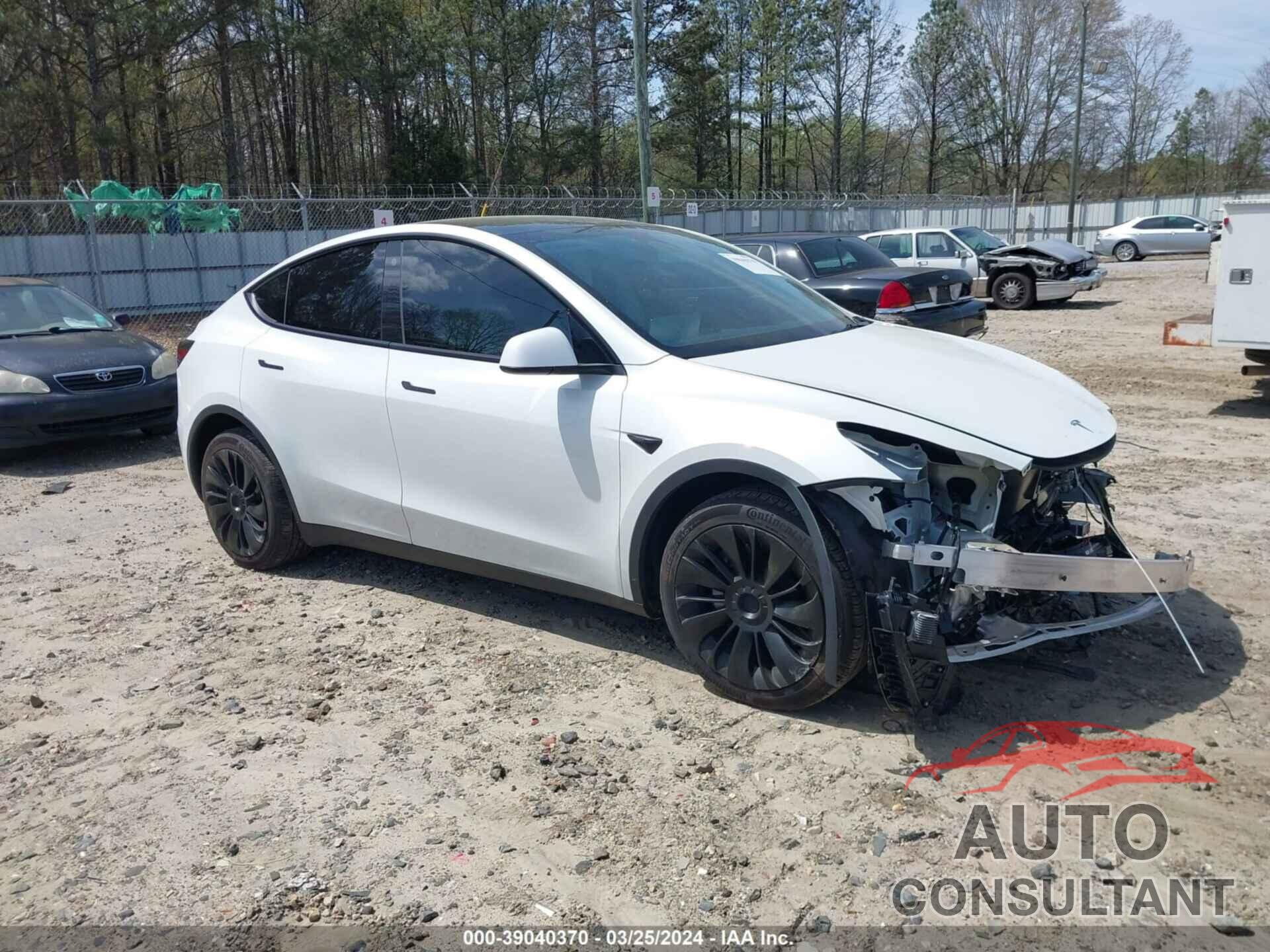 TESLA MODEL Y 2023 - 7SAYGAEE2PF660094