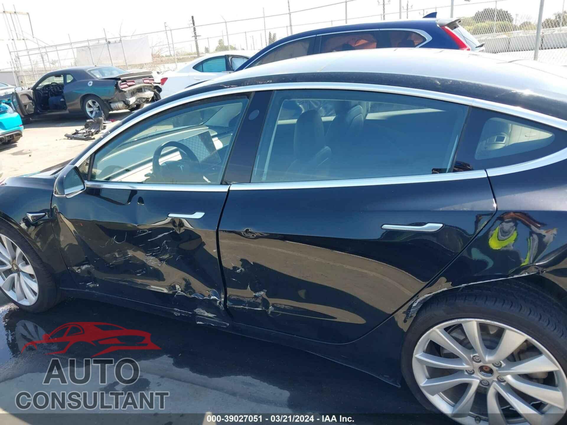 TESLA MODEL 3 2018 - 5YJ3E1EA2JF050648