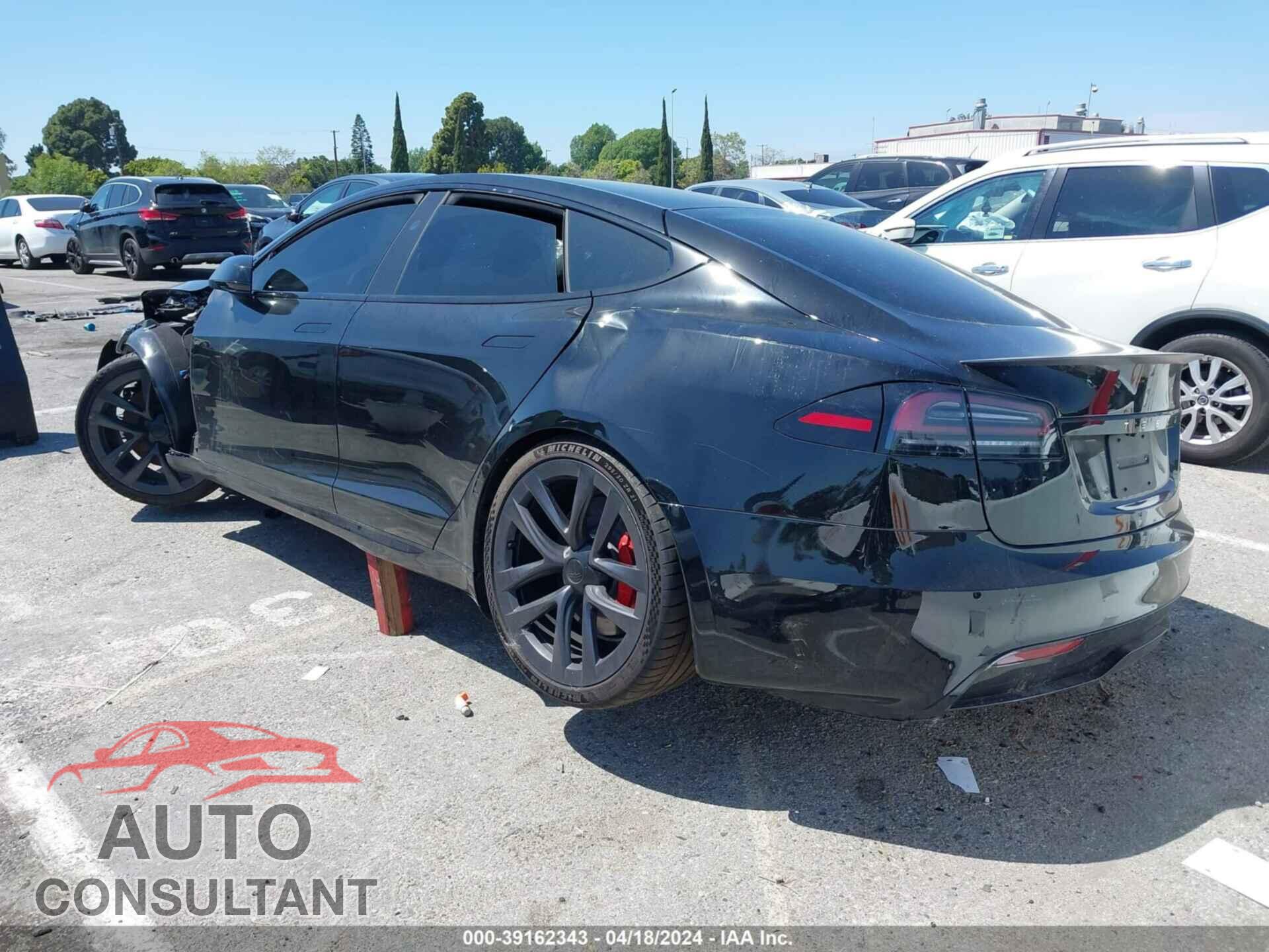 TESLA MODEL S 2023 - 5YJSA1E6XPF524602