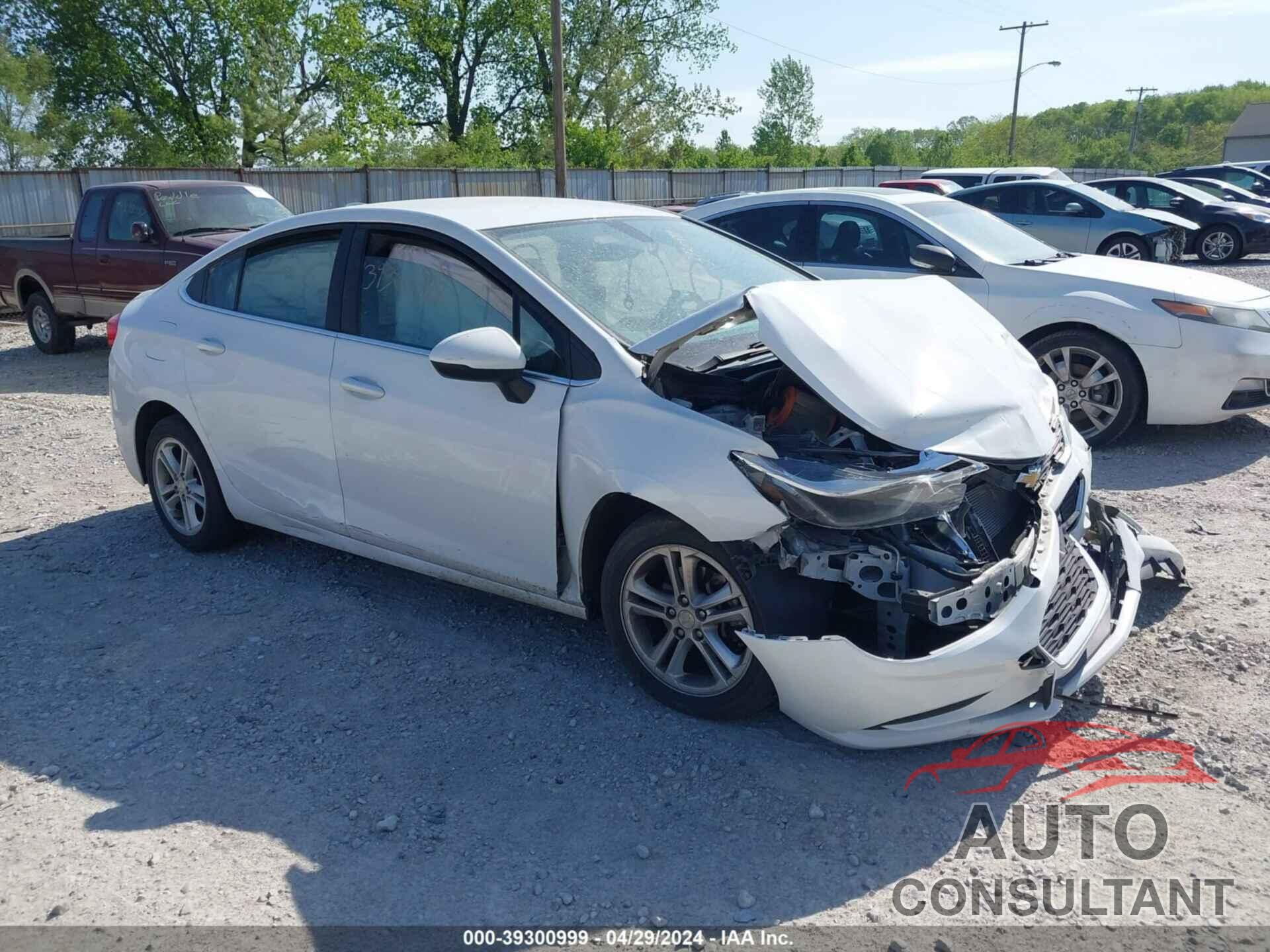 CHEVROLET CRUZE 2017 - 1G1BE5SM6H7132697