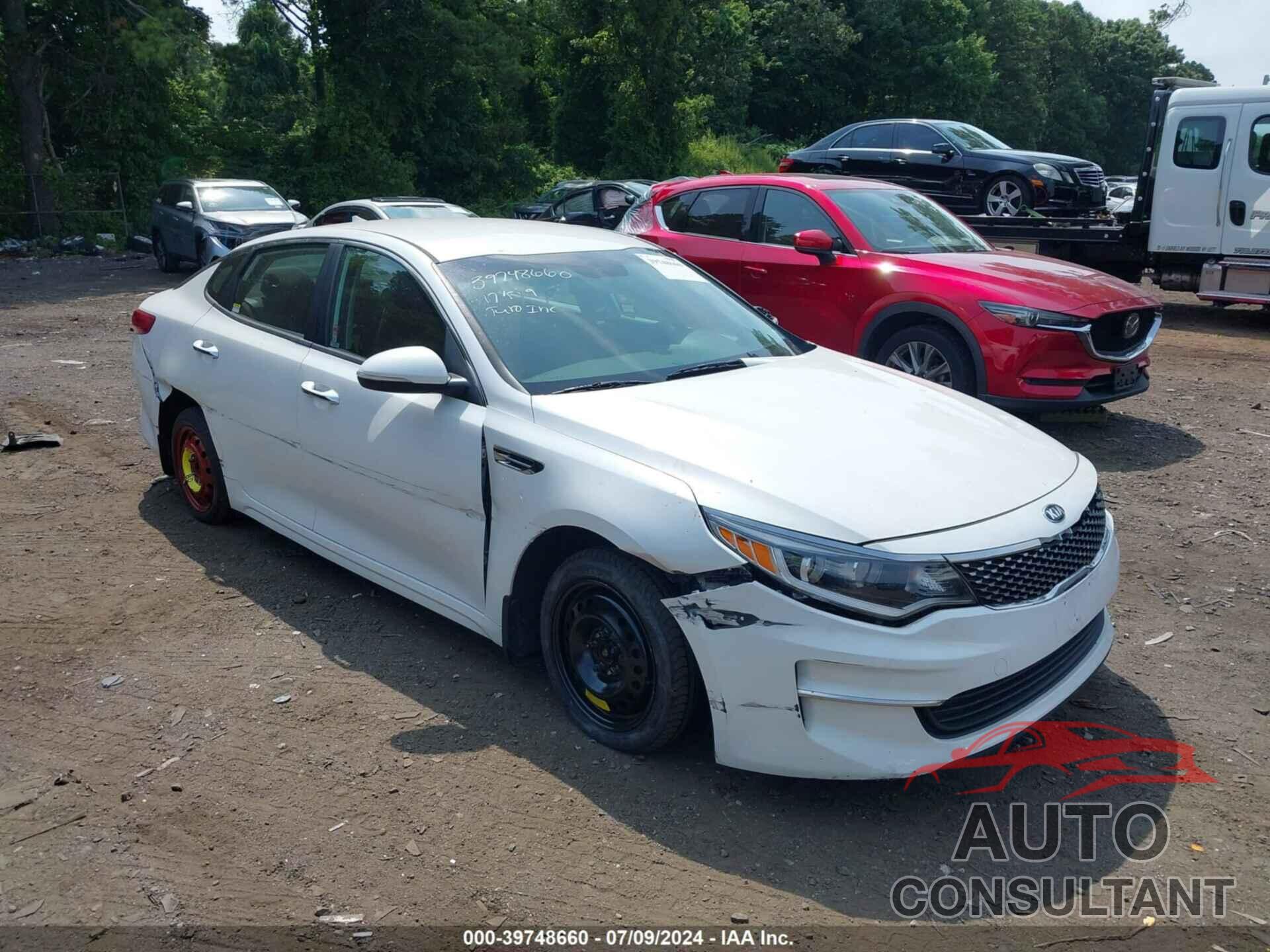 KIA OPTIMA 2017 - KNAGT4L32H5137987