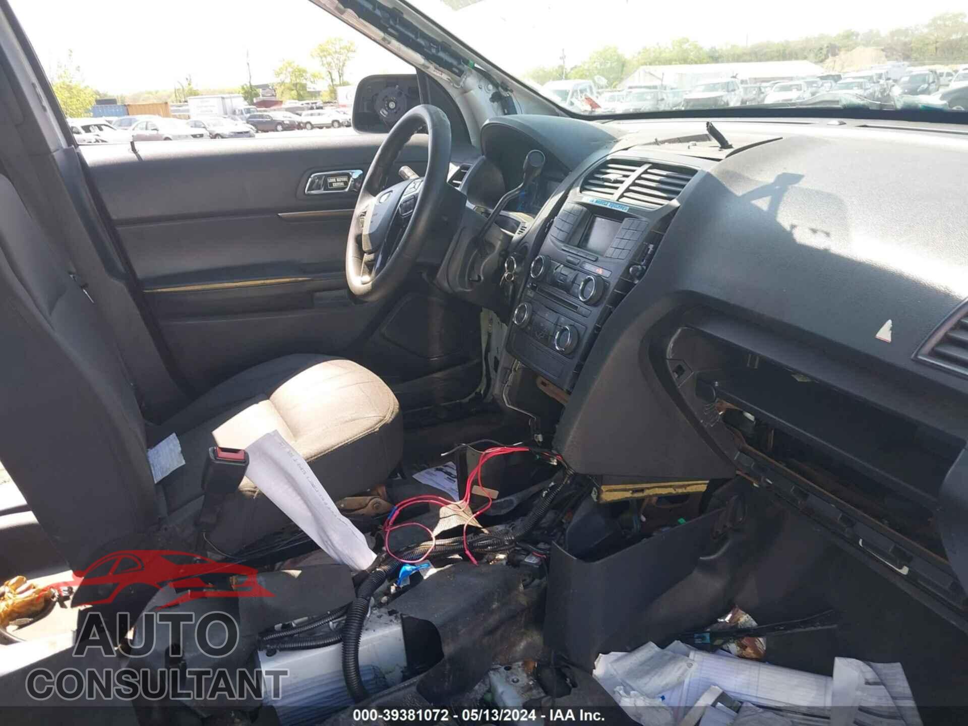 FORD POLICE INTERCEPTOR UTILITY 2018 - 1FM5K8AR6JGB19218