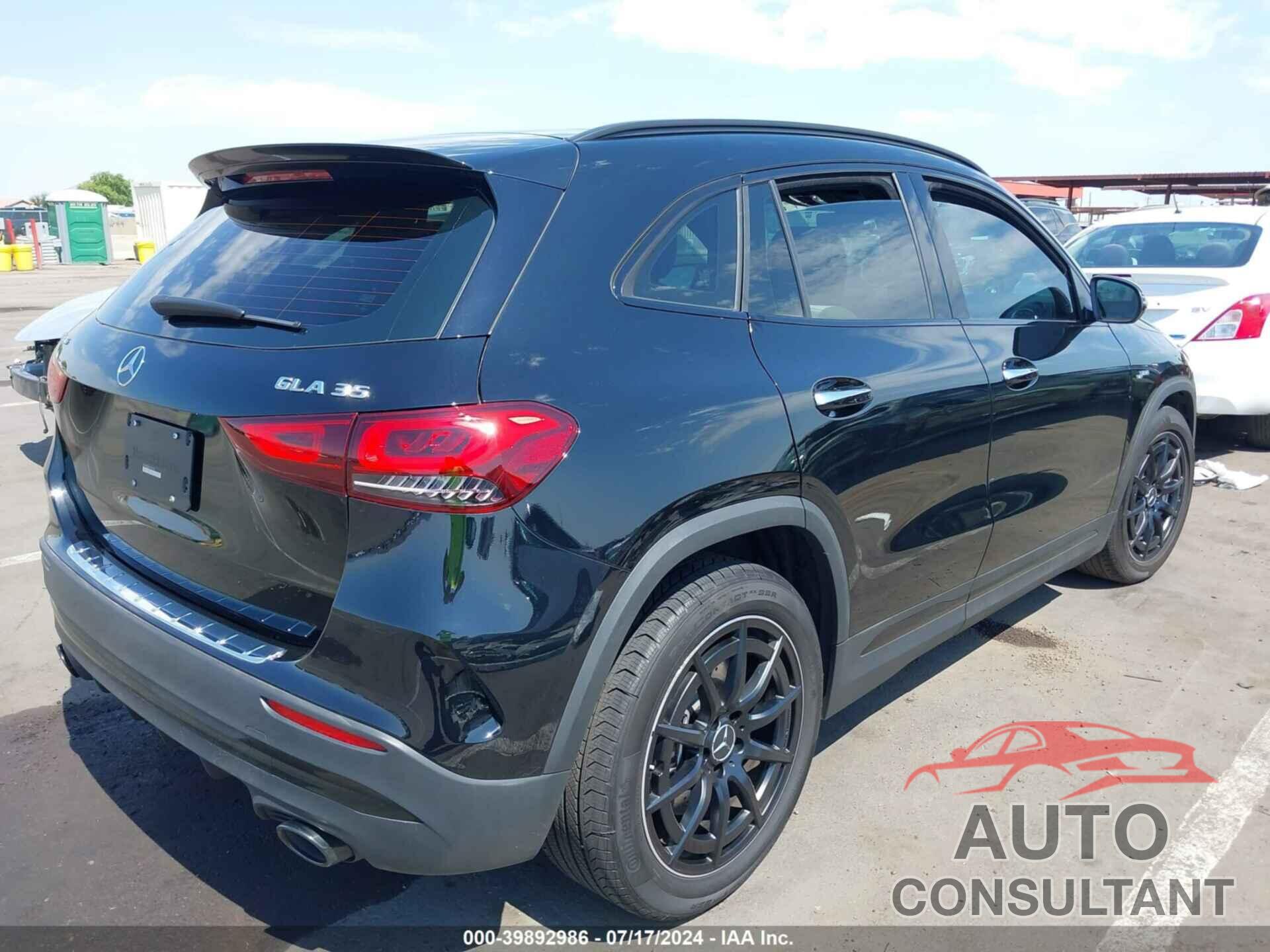 MERCEDES-BENZ AMG GLA 35 2023 - W1N4N5BB6PJ469928