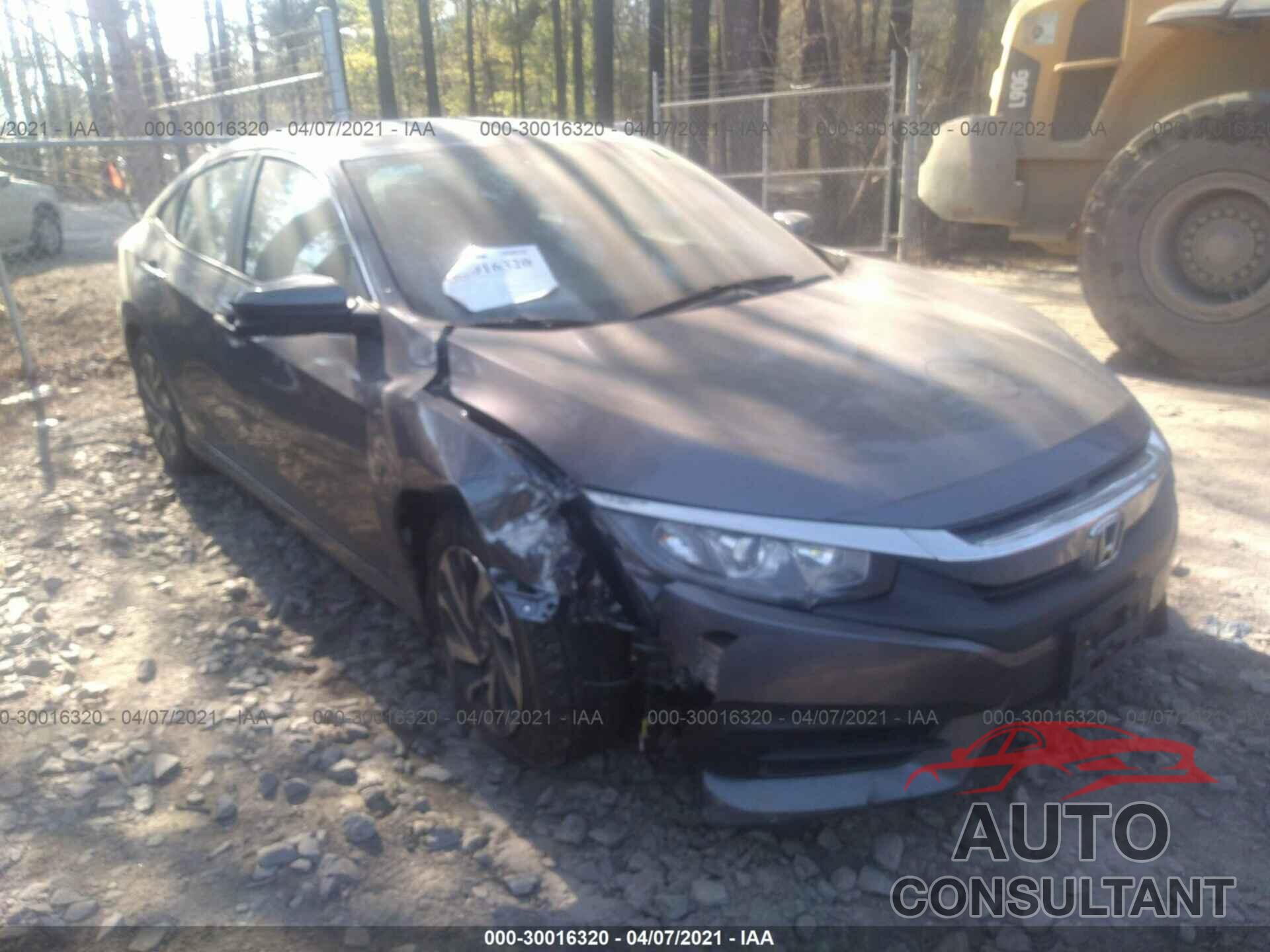 HONDA CIVIC SEDAN 2018 - 19XFC2F75JE013496