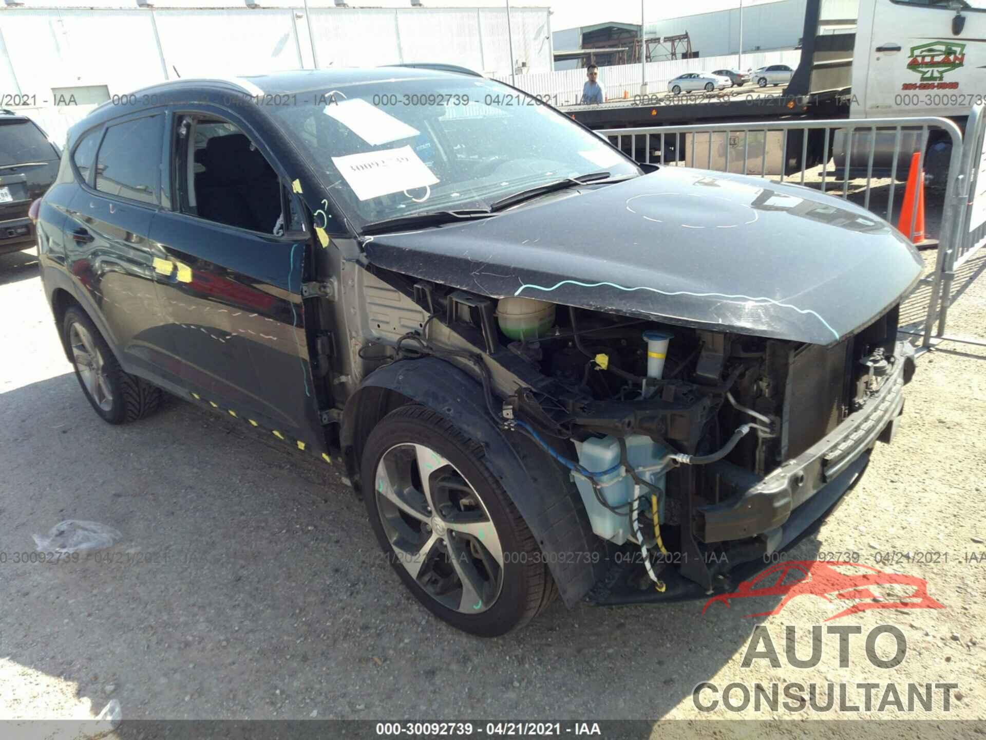 HYUNDAI TUCSON 2017 - KM8J3CA21HU302118