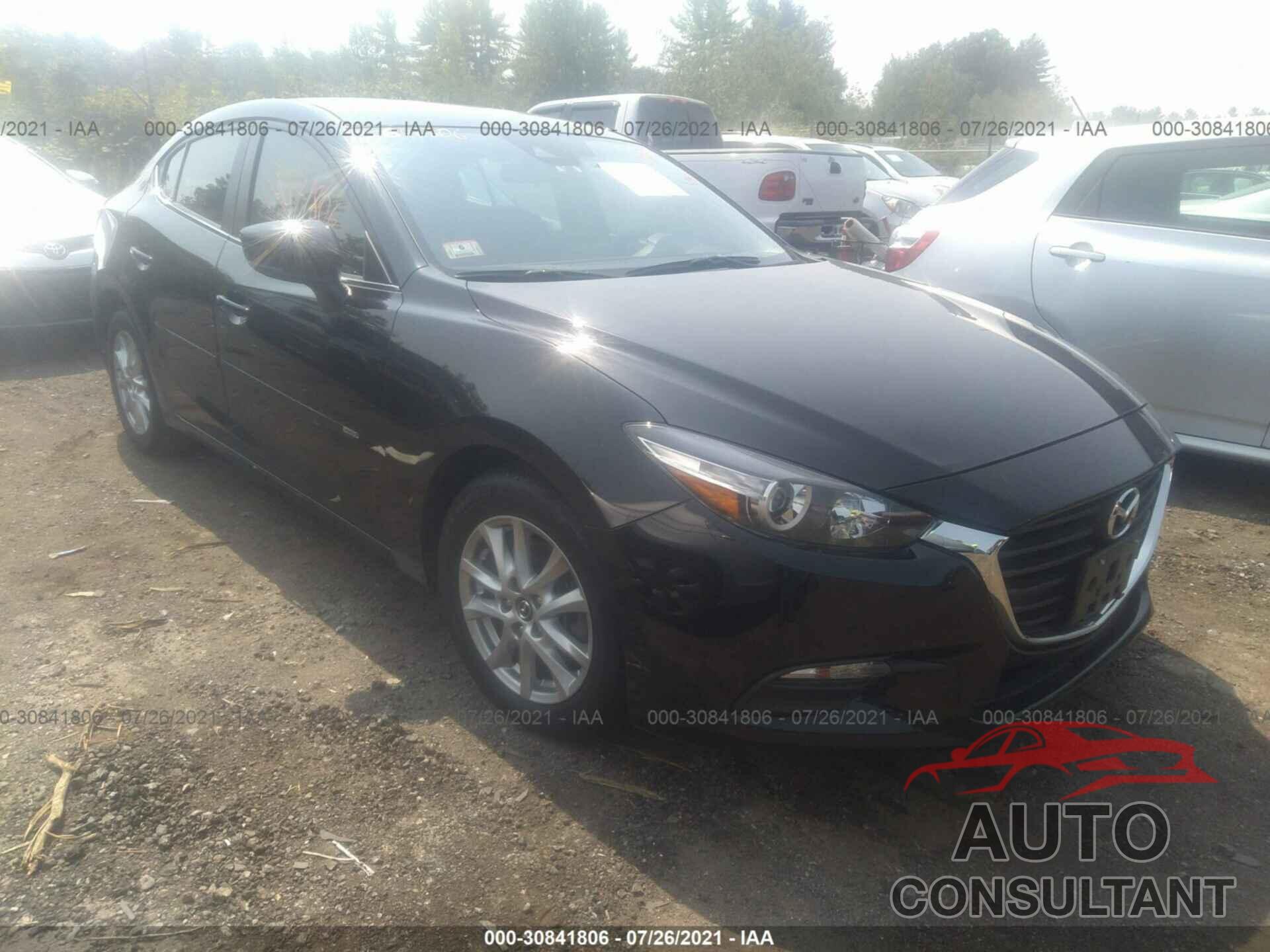 MAZDA MAZDA3 4-DOOR 2018 - 3MZBN1U78JM272475