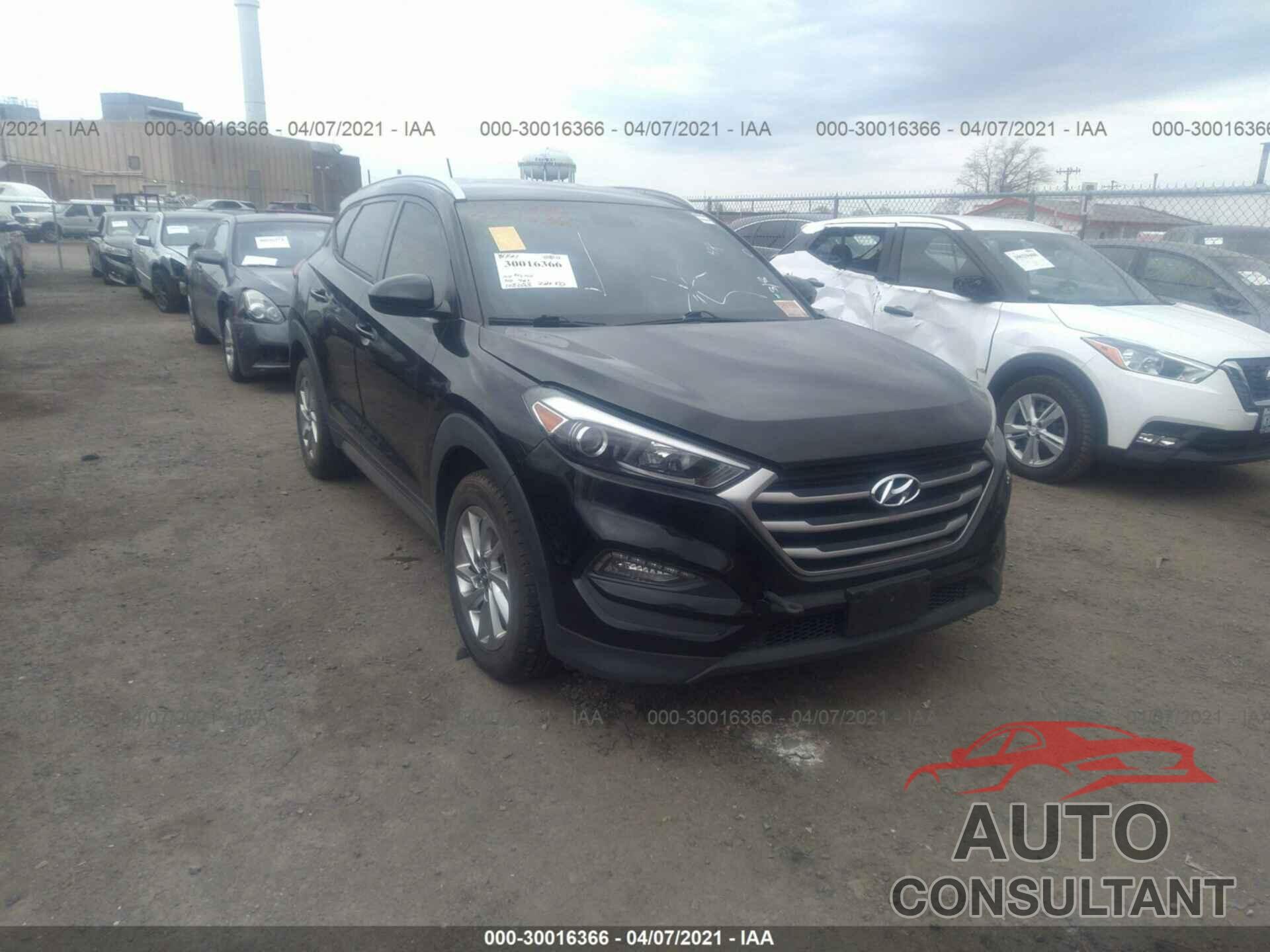 HYUNDAI TUCSON 2017 - KM8J3CA47HU290817