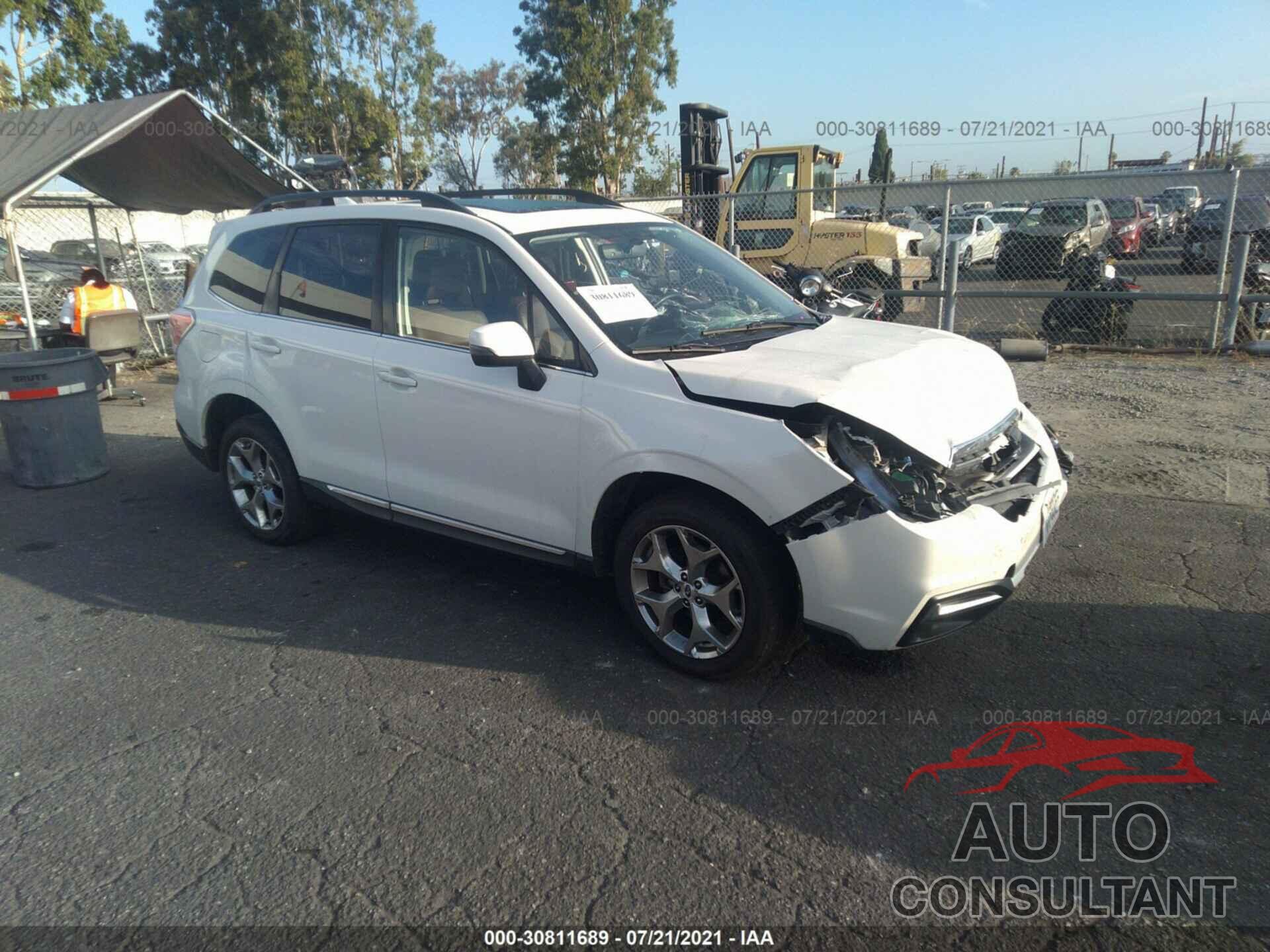 SUBARU FORESTER 2017 - JF2SJATC6HH537858