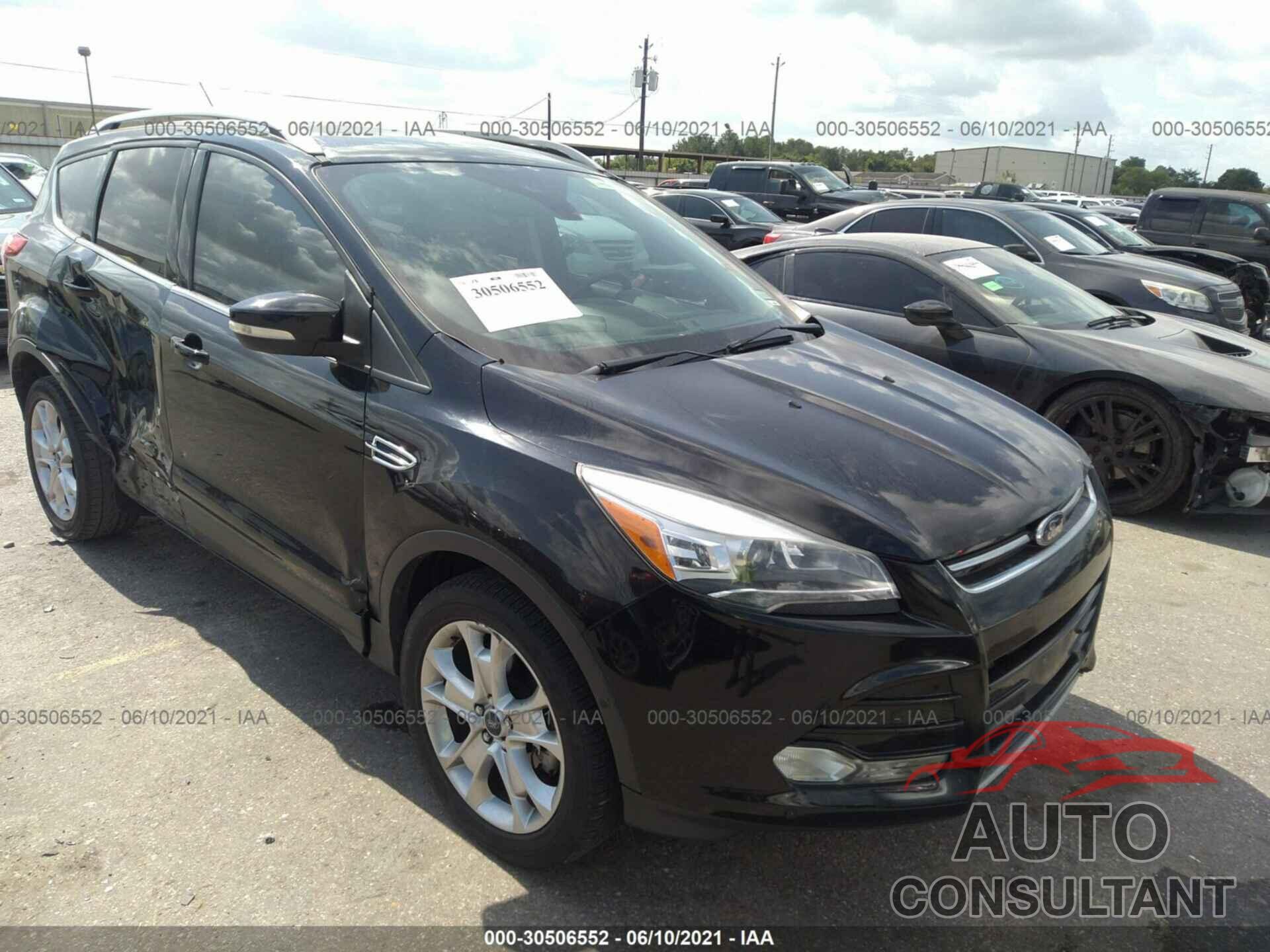 FORD ESCAPE 2016 - 1FMCU0J93GUC41483