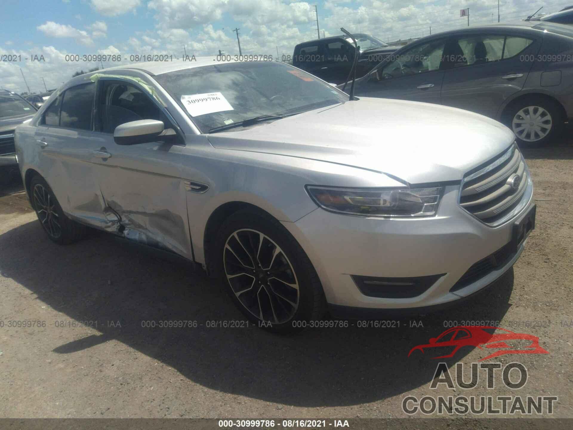 FORD TAURUS 2018 - 1FAHP2E8XJG133307