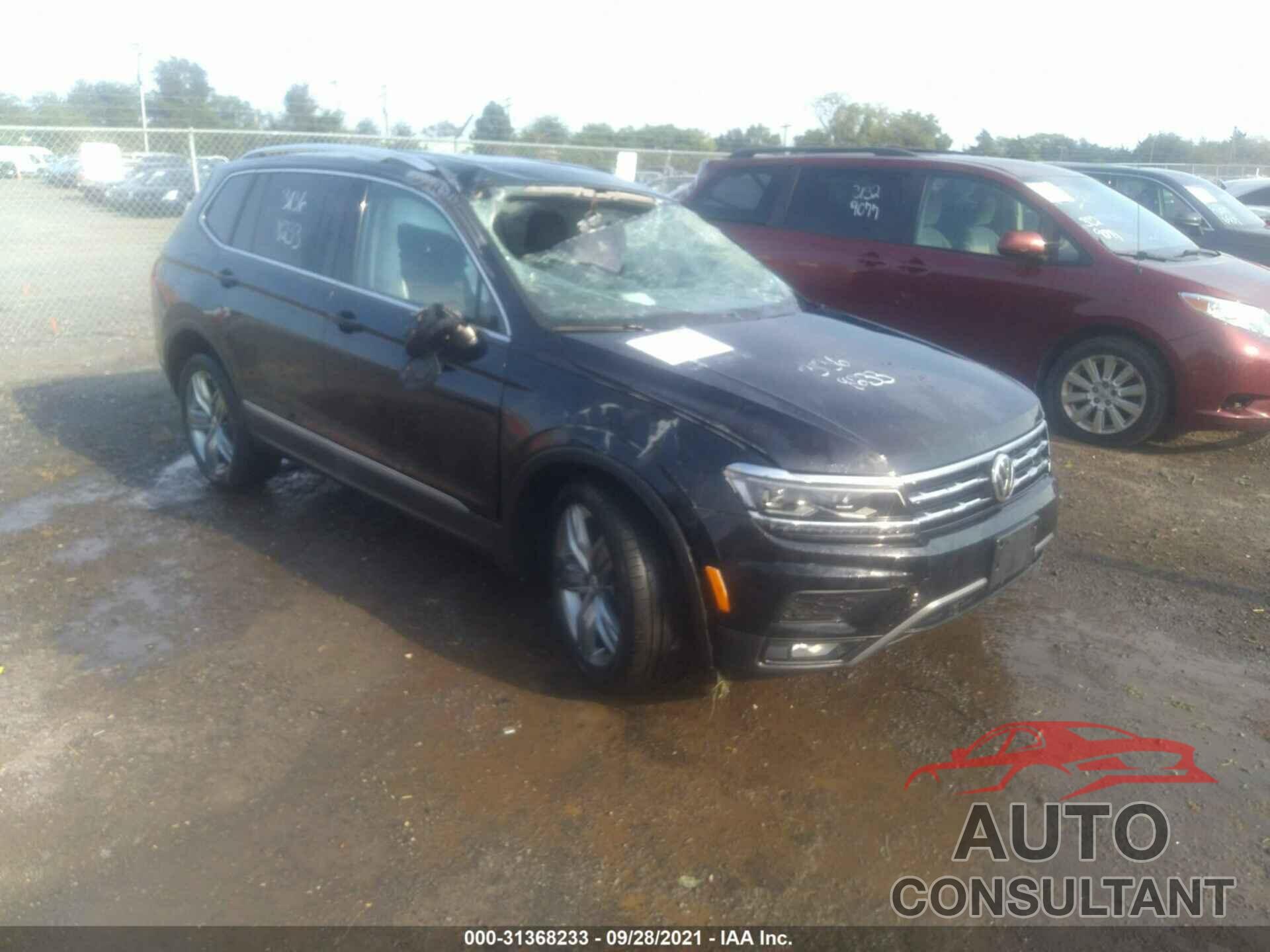 VOLKSWAGEN TIGUAN 2018 - 3VV4B7AX1JM107932