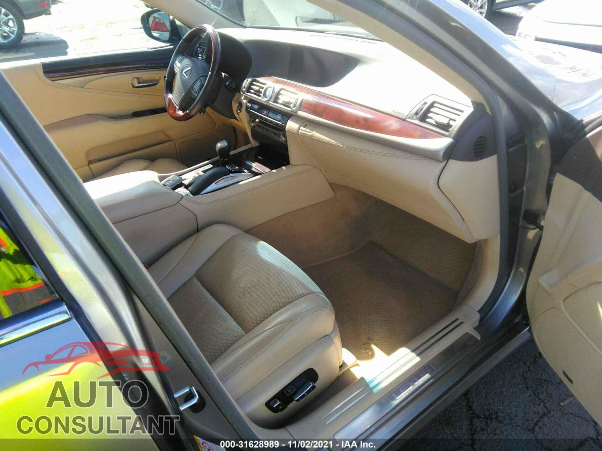 LEXUS LS 2017 - JTHBL5EF9H5143908