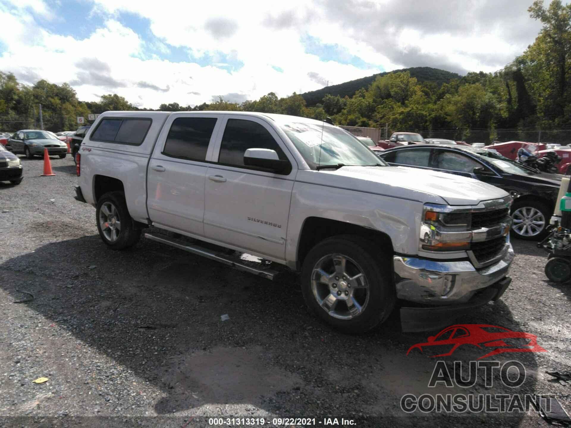 CHEVROLET SILVERADO 1500 2018 - 3GCUKREC5JG239267