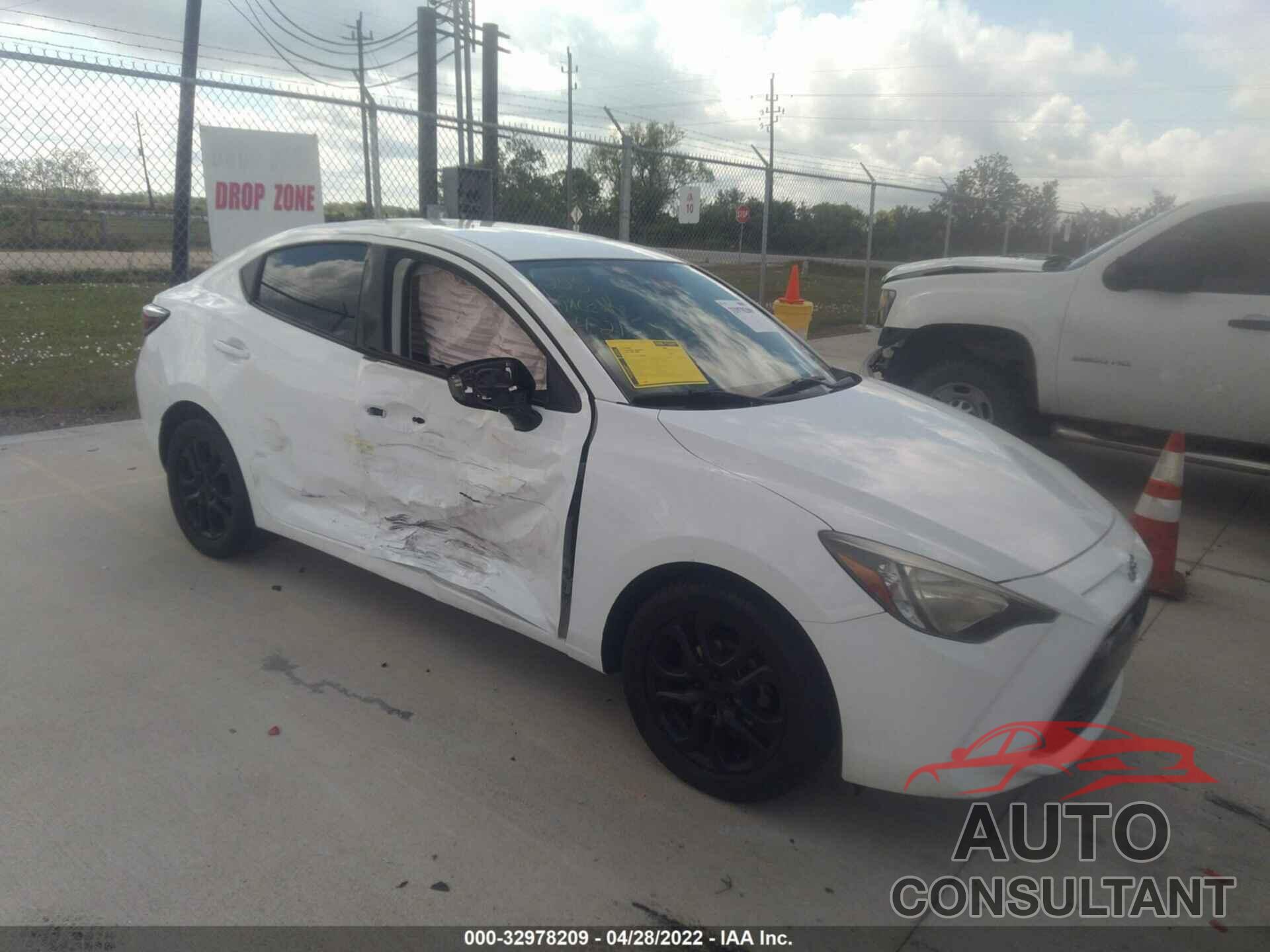 TOYOTA YARIS IA 2017 - 3MYDLBYVXHY163987