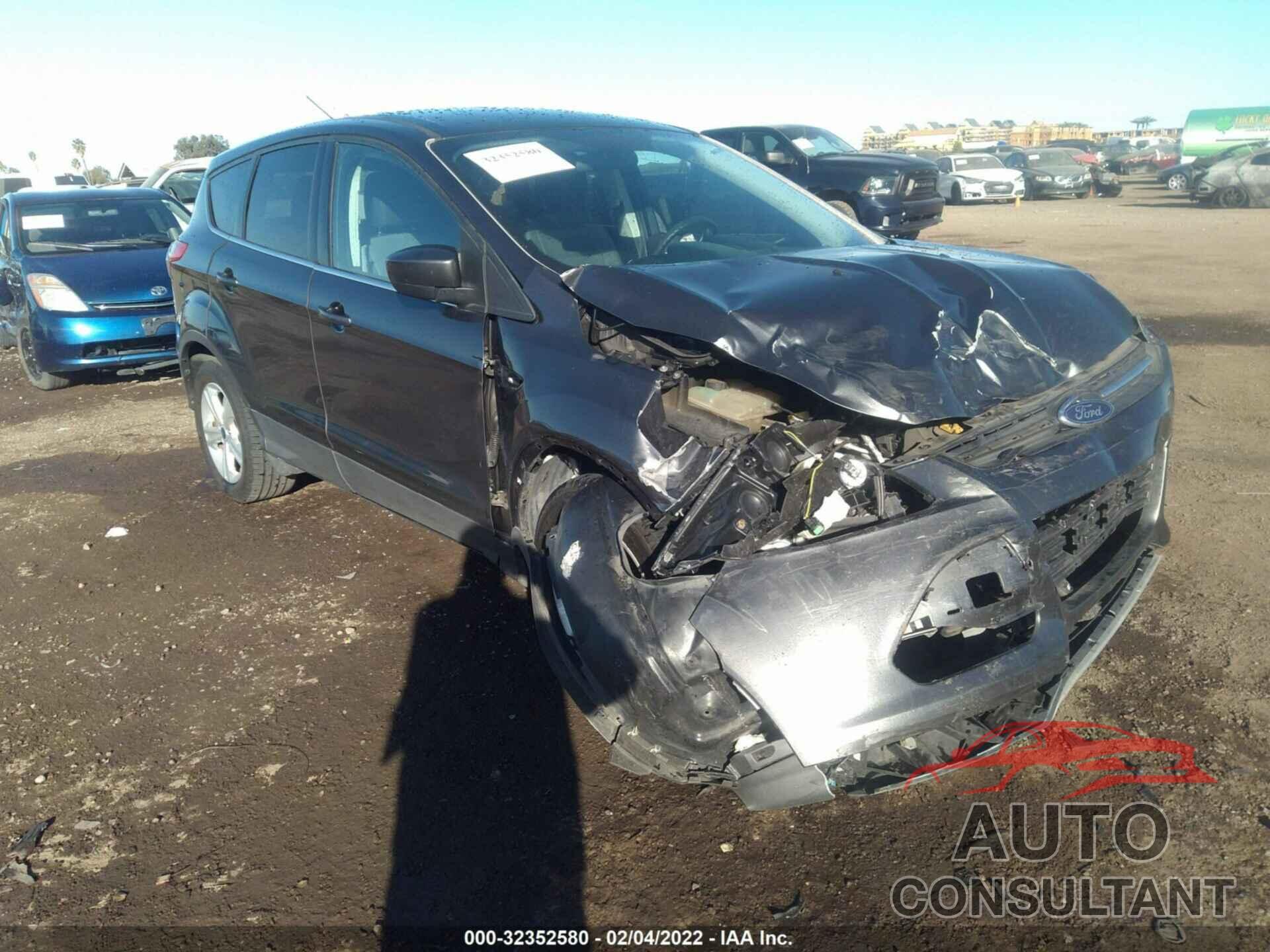 FORD ESCAPE 2016 - 1FMCU0GX1GUB47981