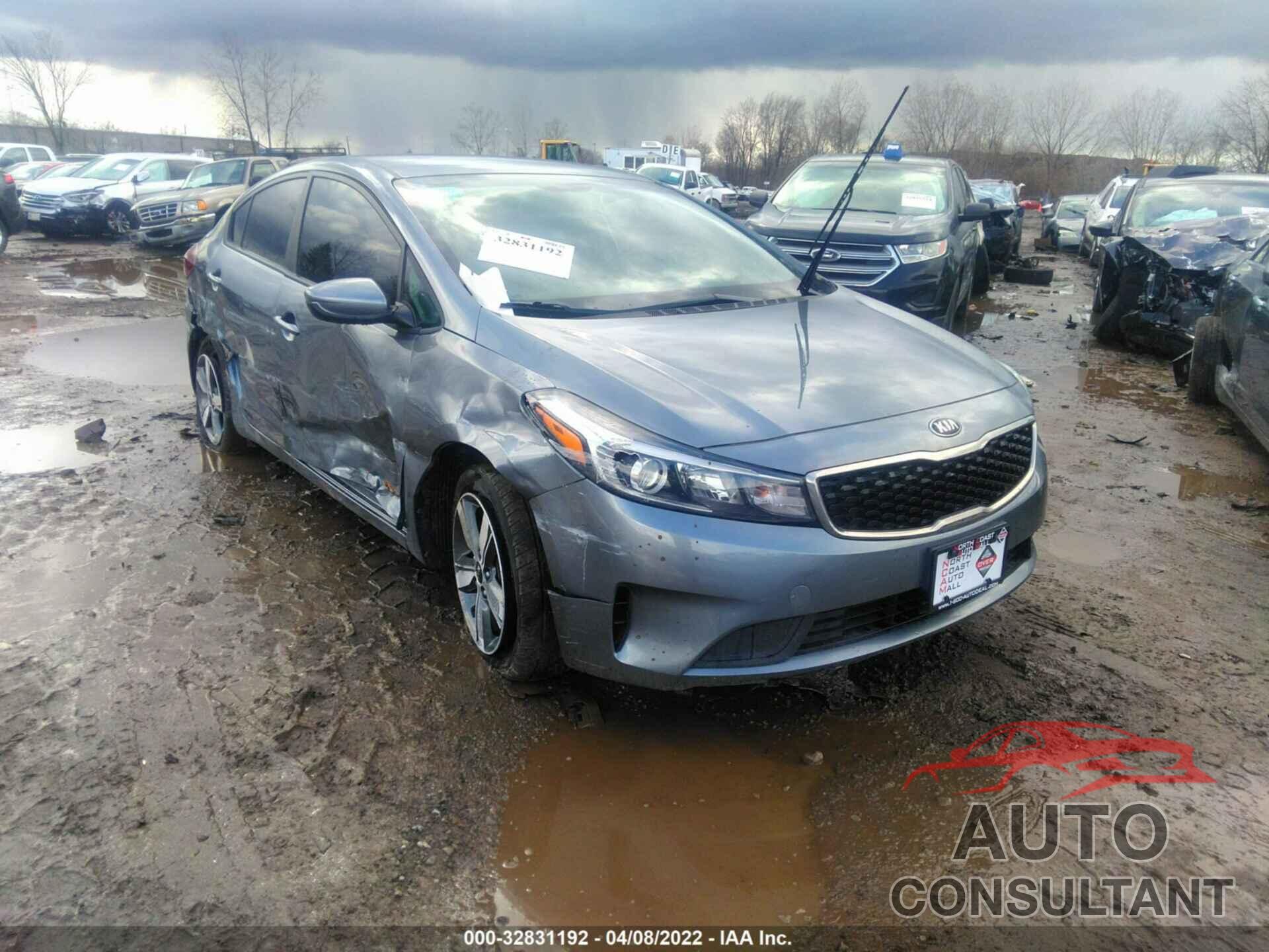 KIA FORTE 2018 - 3KPFL4A75JE175941