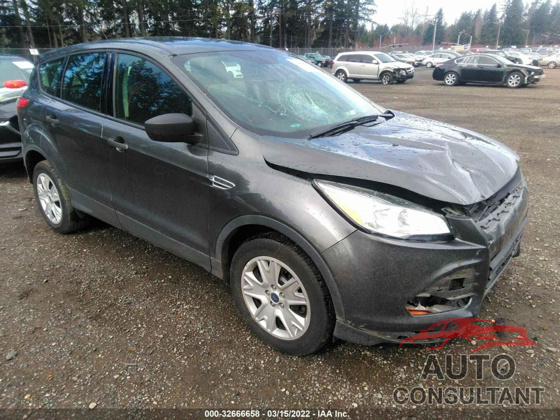 FORD ESCAPE 2016 - 1FMCU0F74GUC60681
