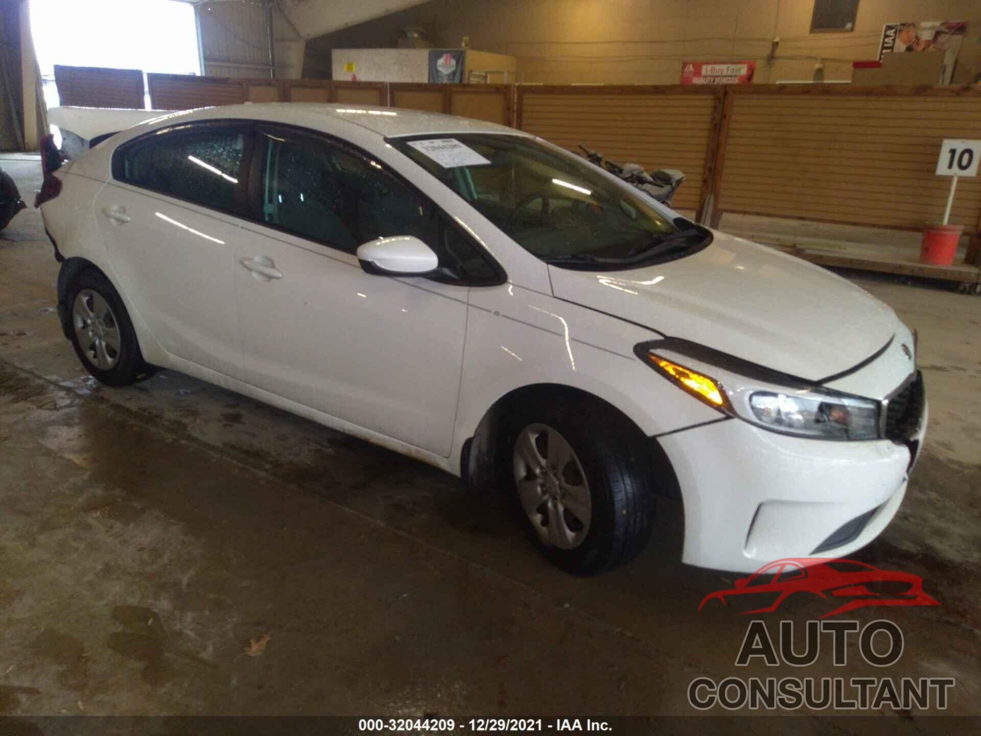 KIA FORTE 2017 - 3KPFK4A79HE118168