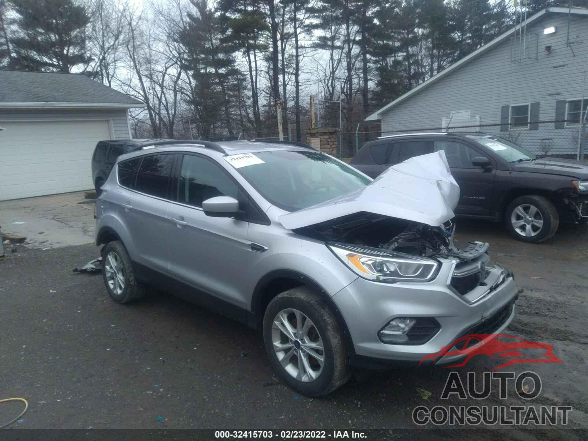 FORD ESCAPE 2017 - 1FMCU9GDXHUE46526