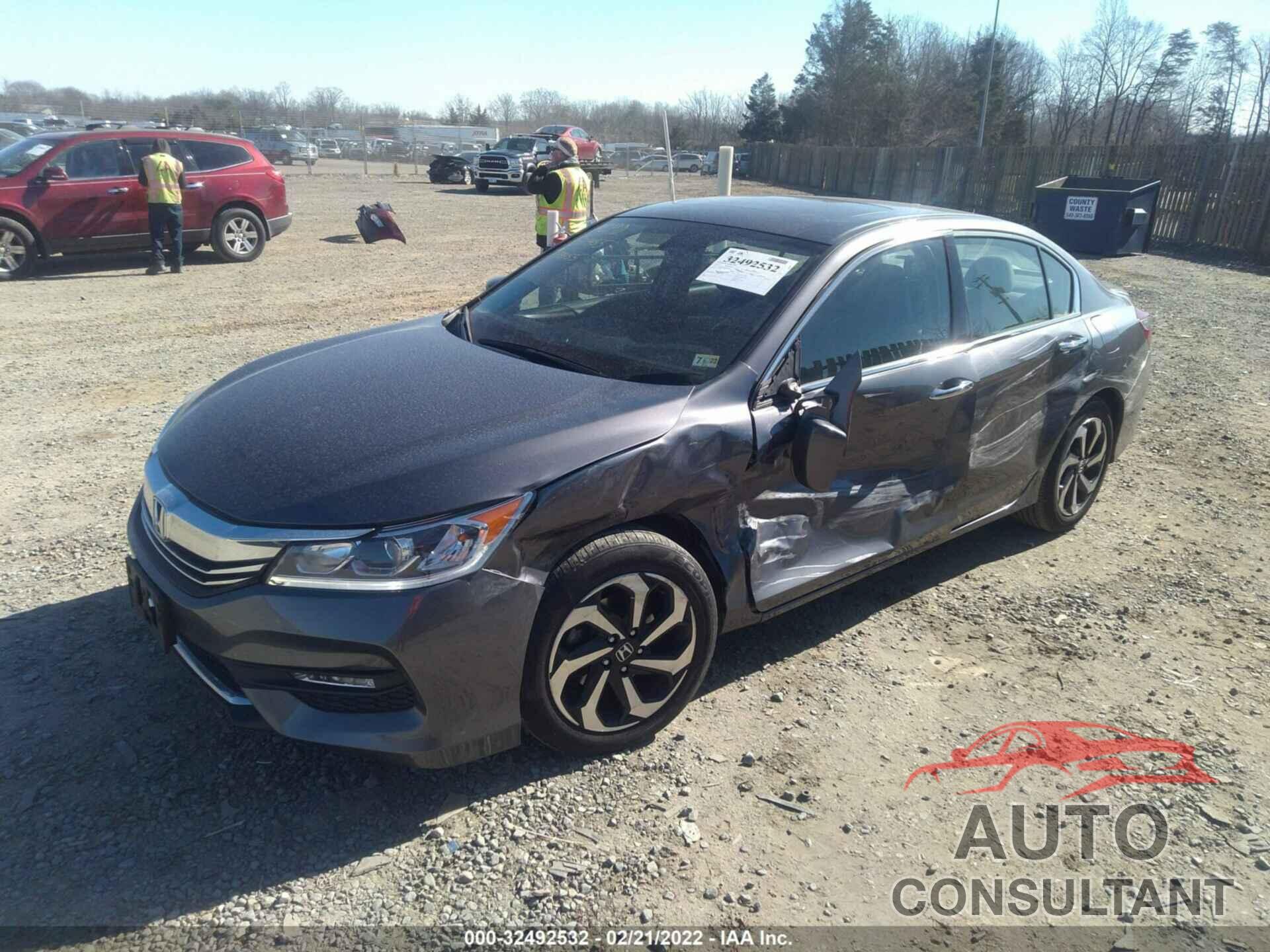 HONDA ACCORD SEDAN 2017 - 1HGCR3F82HA039455