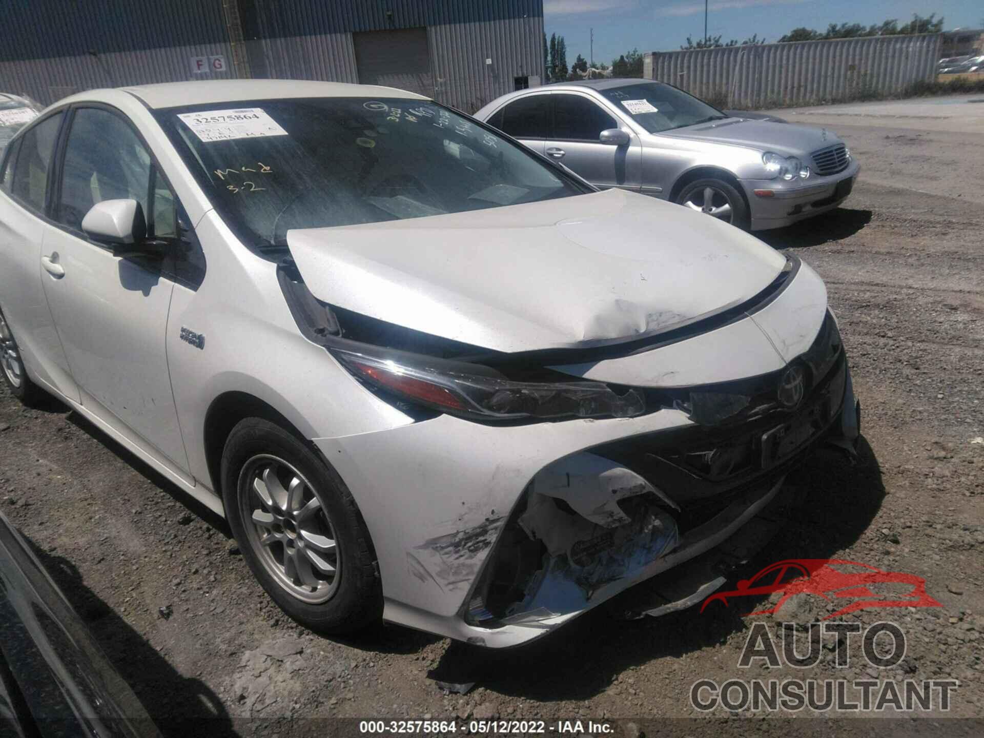 TOYOTA PRIUS PRIME 2017 - JTDKARFP6H3005051