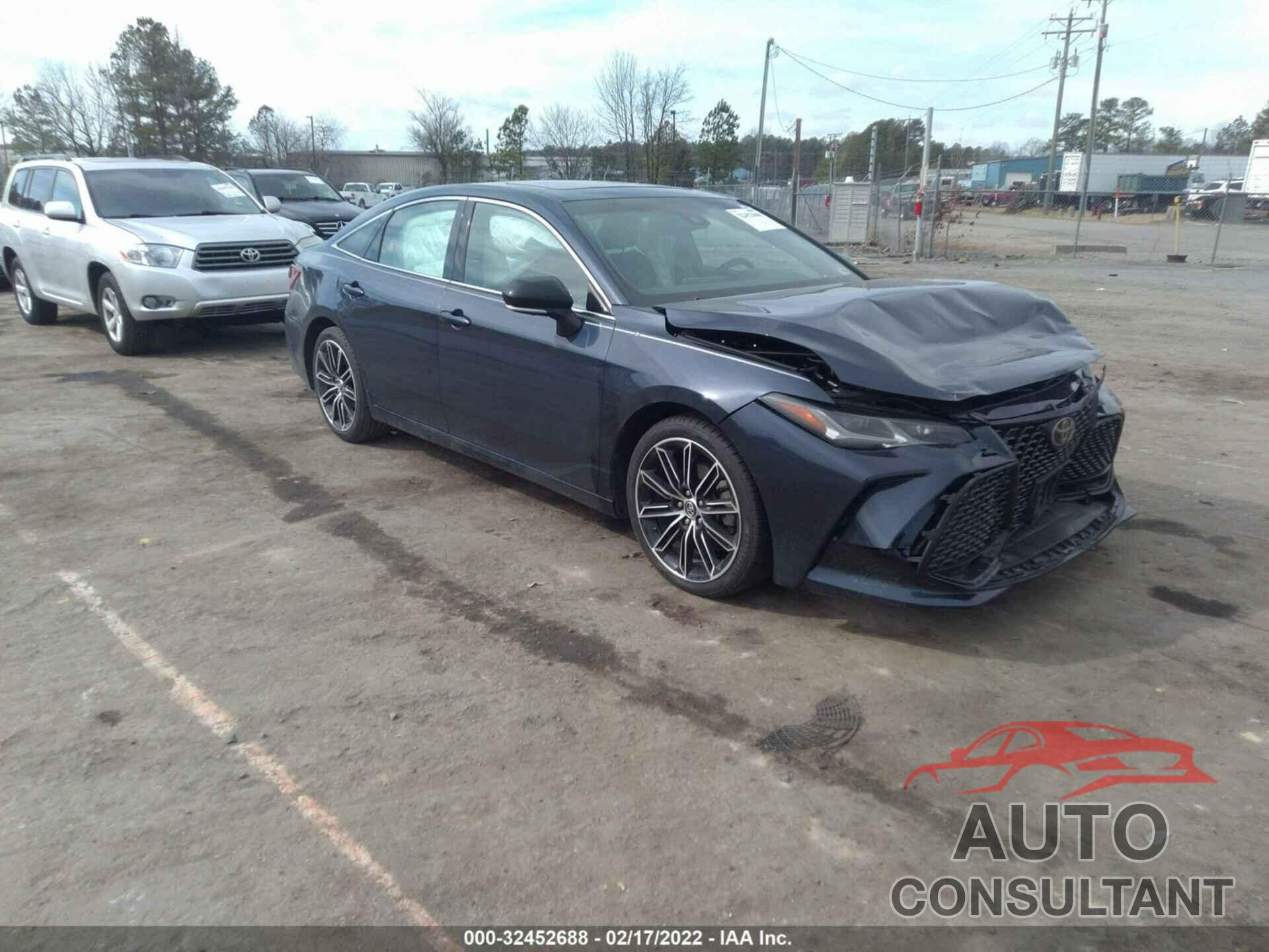 TOYOTA AVALON 2019 - 4T1BZ1FB6KU027269