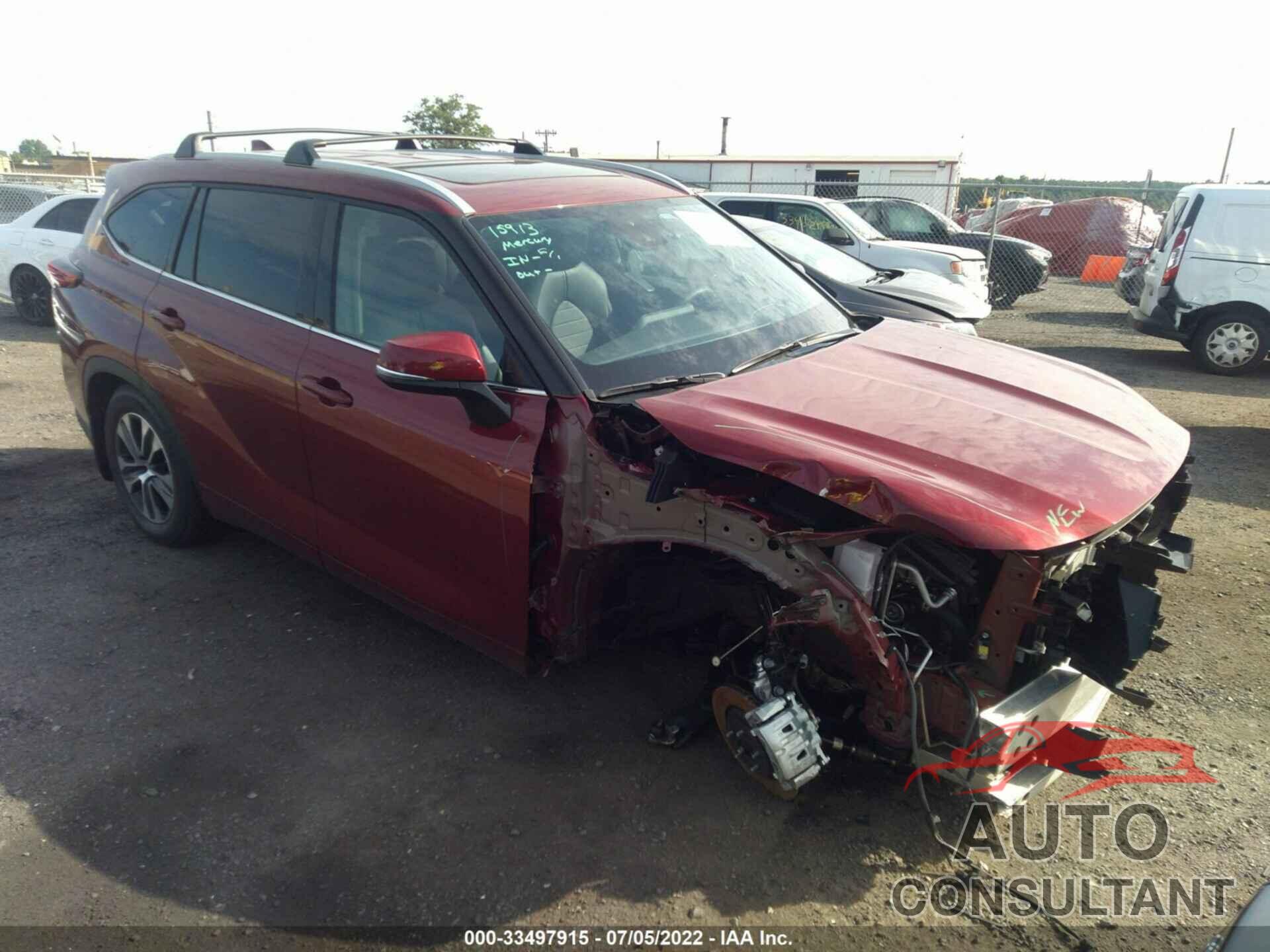 TOYOTA HIGHLANDER 2022 - 5TDGZRBHXNS210475