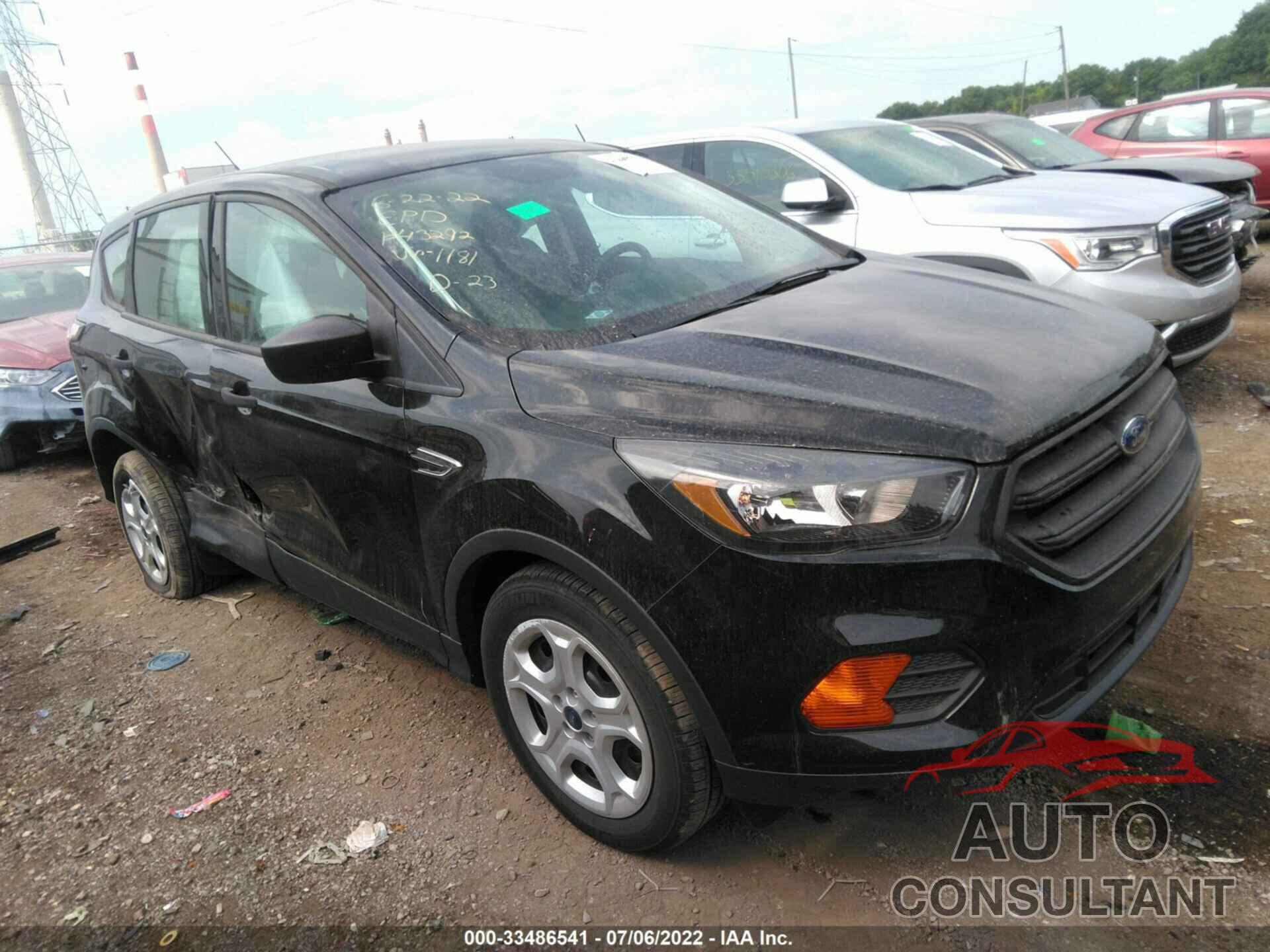 FORD ESCAPE 2018 - 1FMCU0F75JUC31181