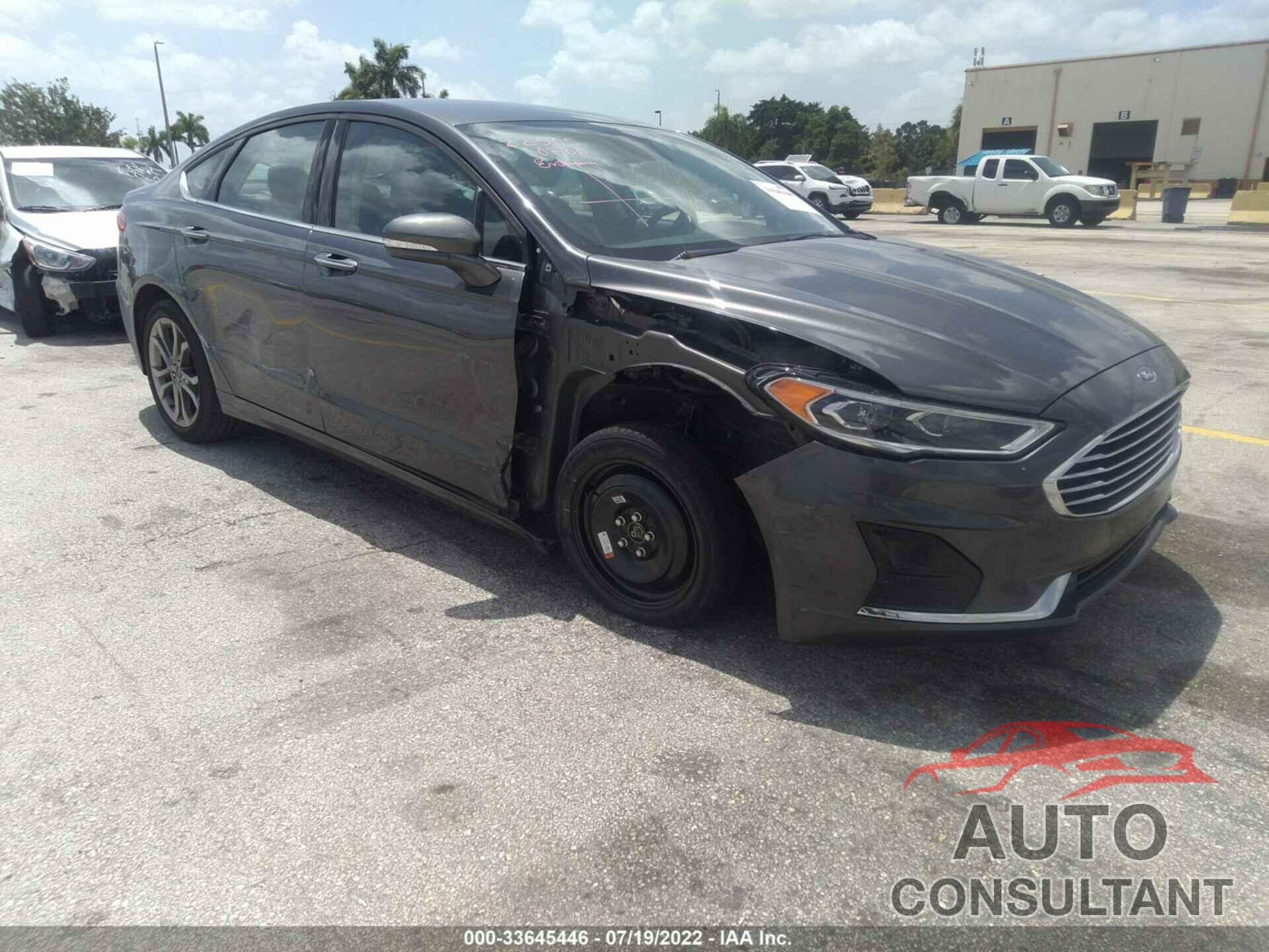 FORD FUSION 2020 - 3FA6P0CD6LR151407