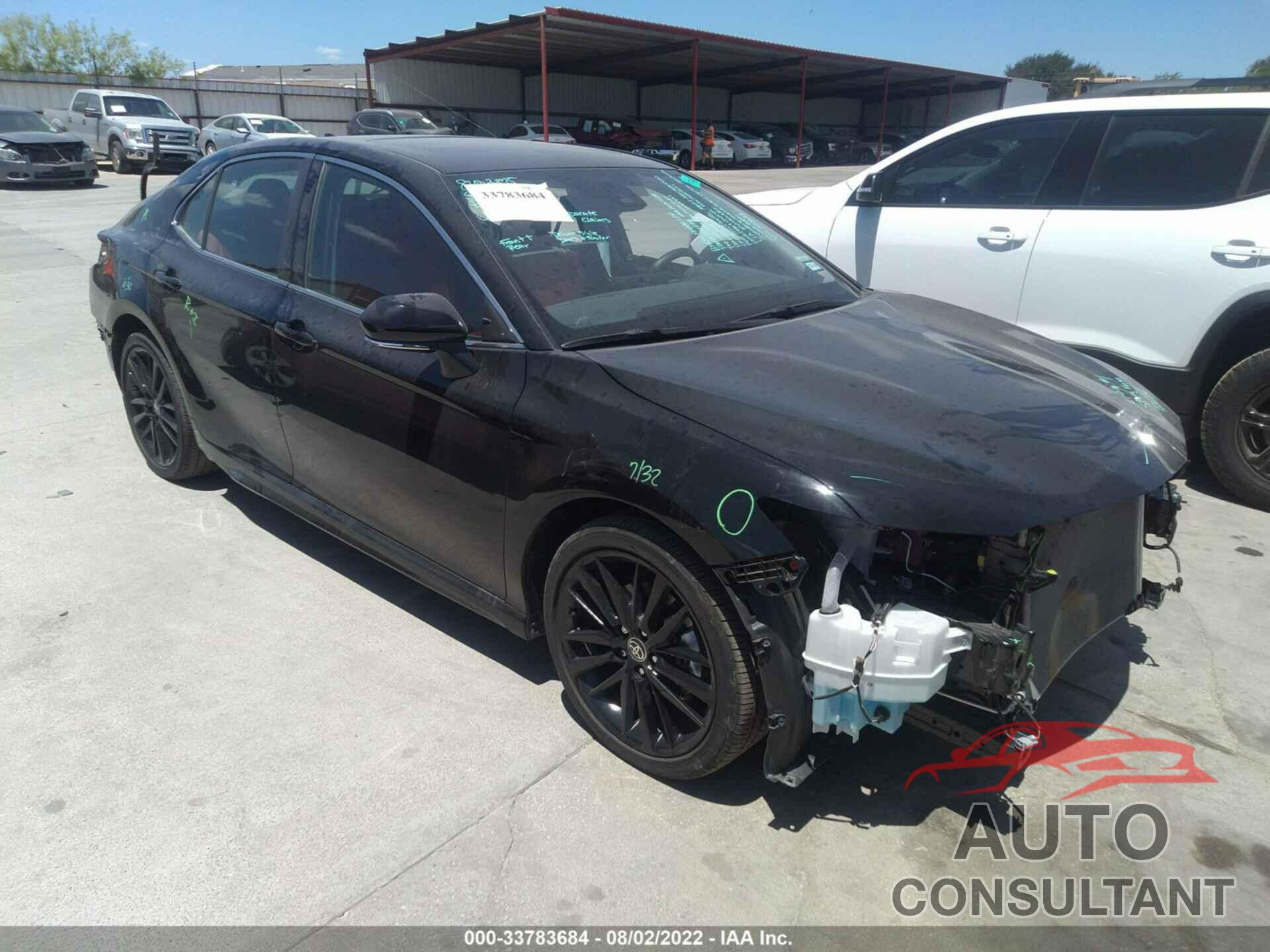 TOYOTA CAMRY 2022 - 4T1K31AK5NU584915