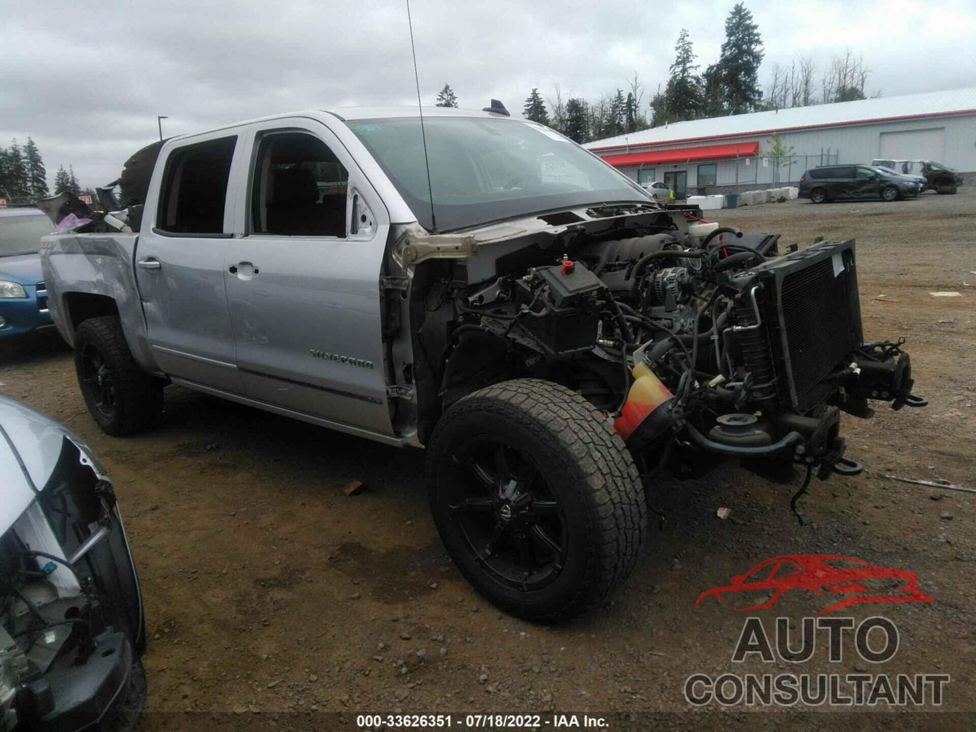 CHEVROLET SILVERADO 1500 2018 - 3GCUKREC4JG647159