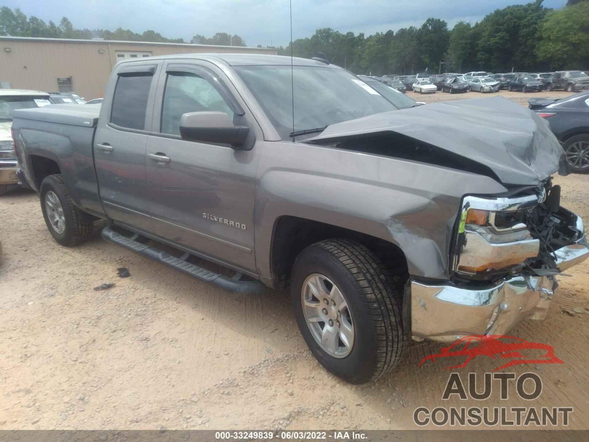 CHEVROLET SILVERADO 1500 2017 - 1GCRCREC5HZ136007