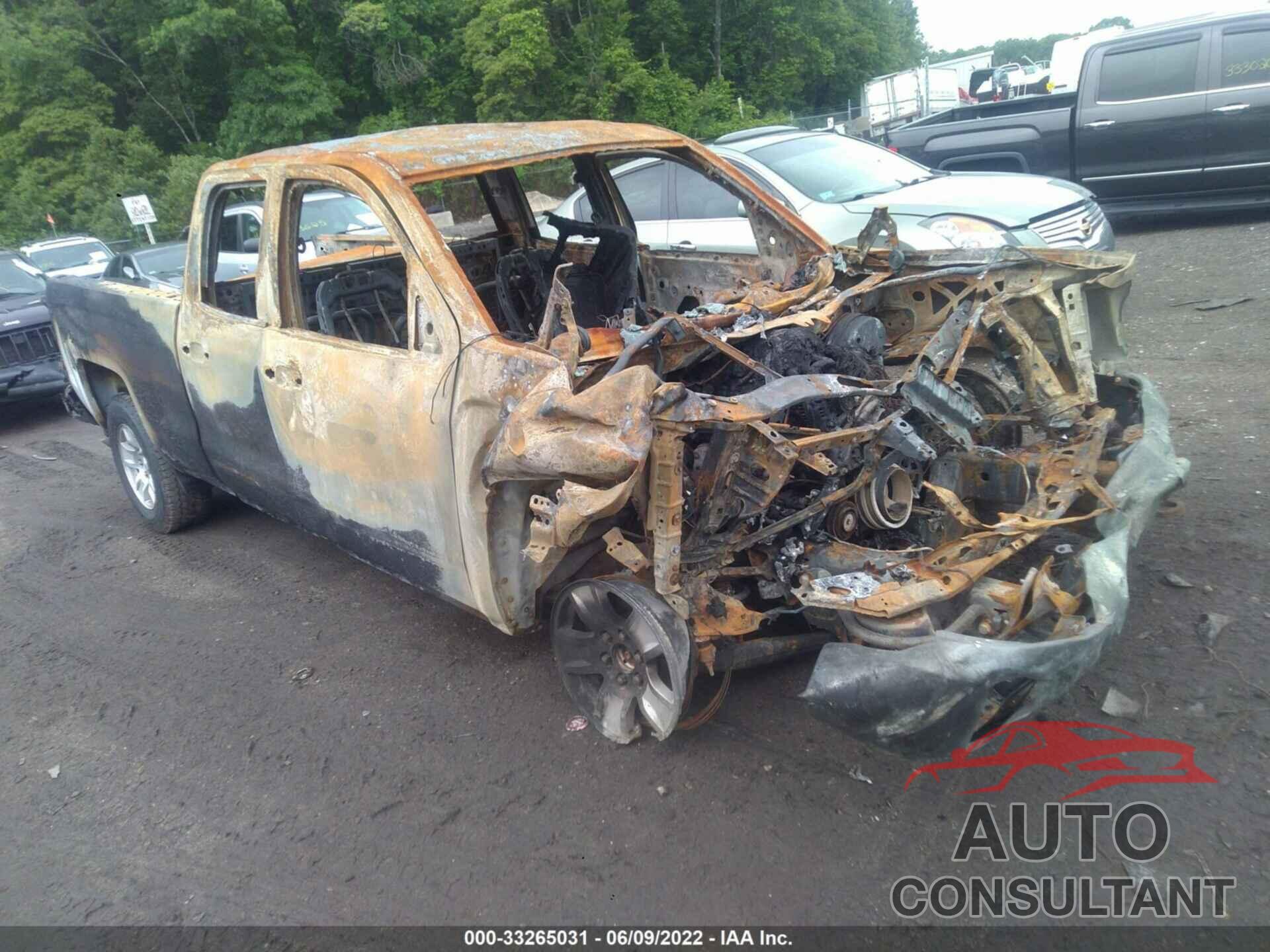 CHEVROLET SILVERADO 1500 2017 - 1GCVKREC3HZ122463