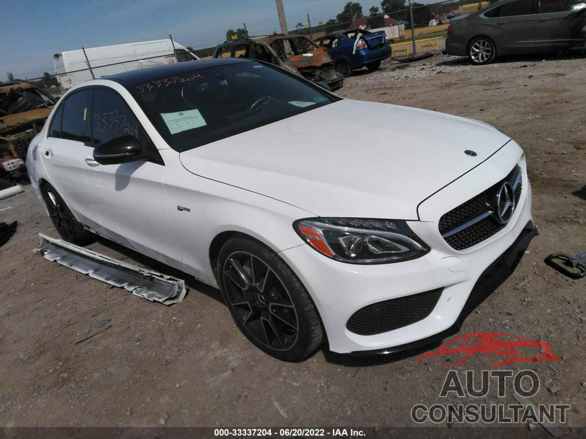 MERCEDES-BENZ C-CLASS 2018 - 55SWF6EB7JU238192