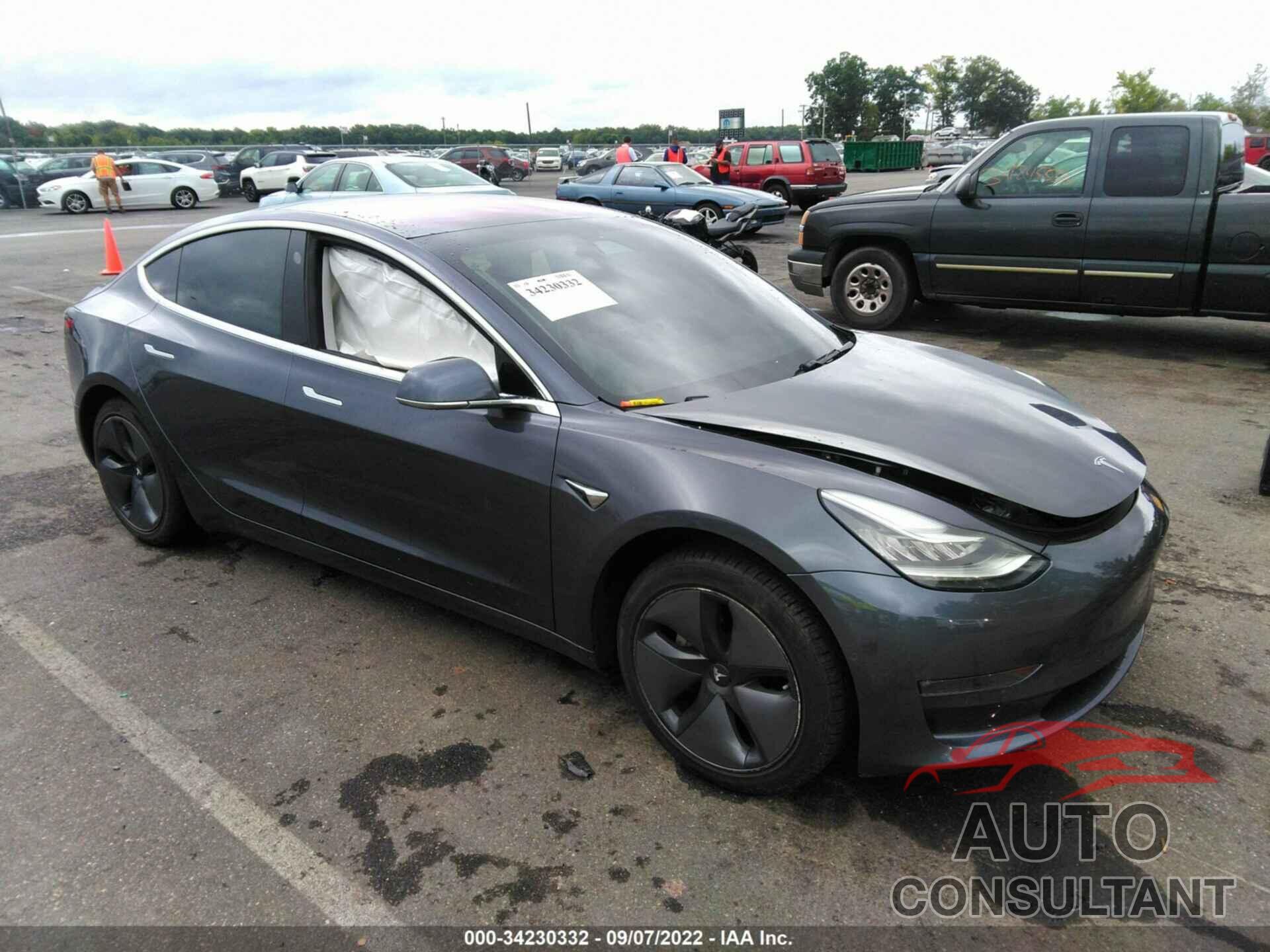 TESLA MODEL 3 2018 - 5YJ3E1EB5JF066142