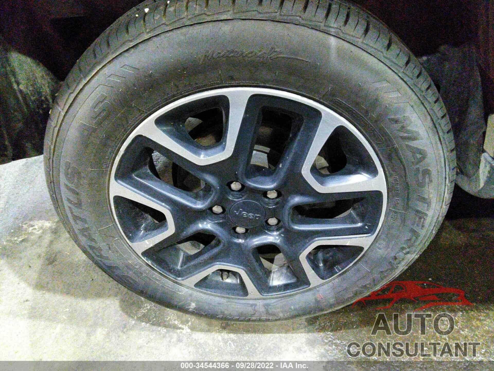 JEEP COMPASS 2019 - 004NJDDBXKT765714
