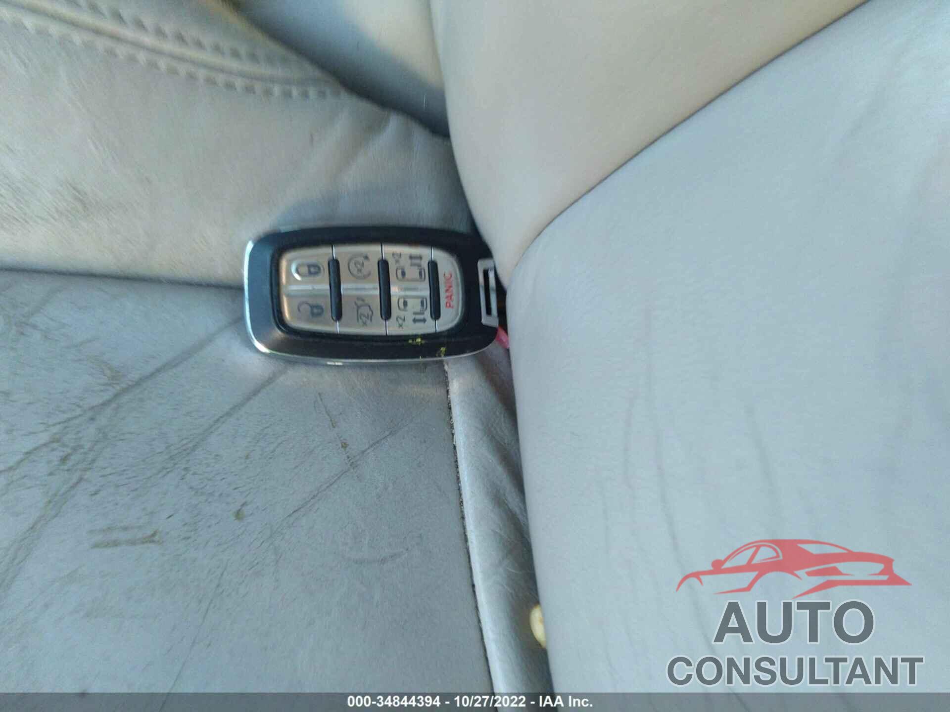 CHRYSLER PACIFICA 2017 - 2C4RC1BG2HR517235