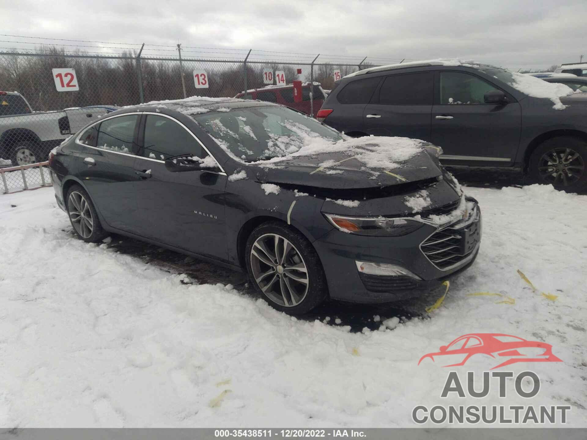CHEVROLET MALIBU 2021 - 1G1ZD5ST0MF068892