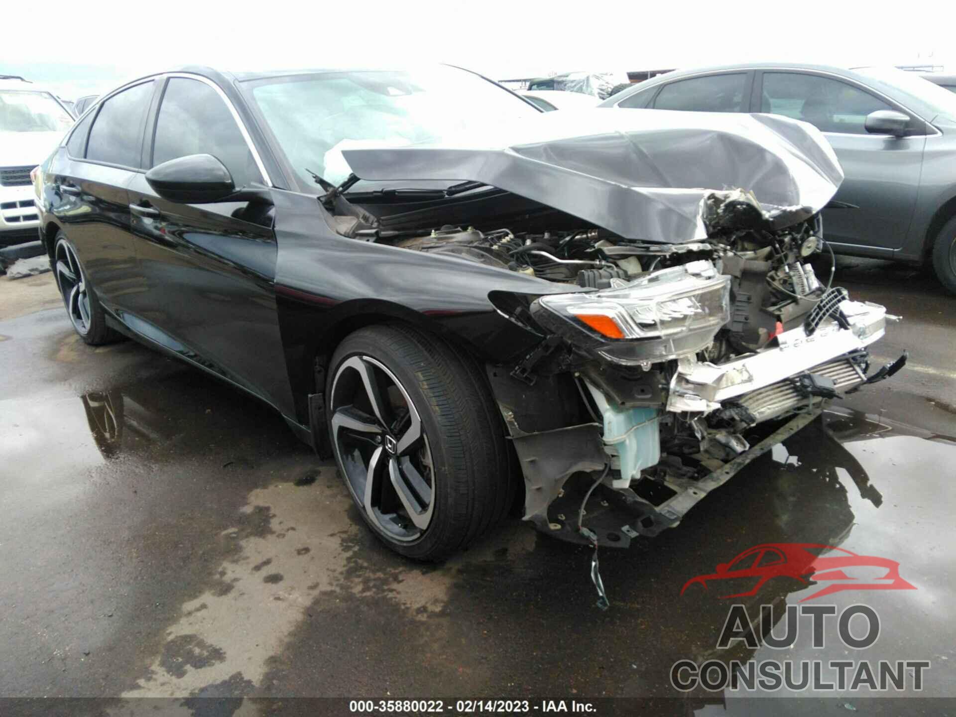 HONDA ACCORD SEDAN 2018 - 1HGCV1F32JA077794