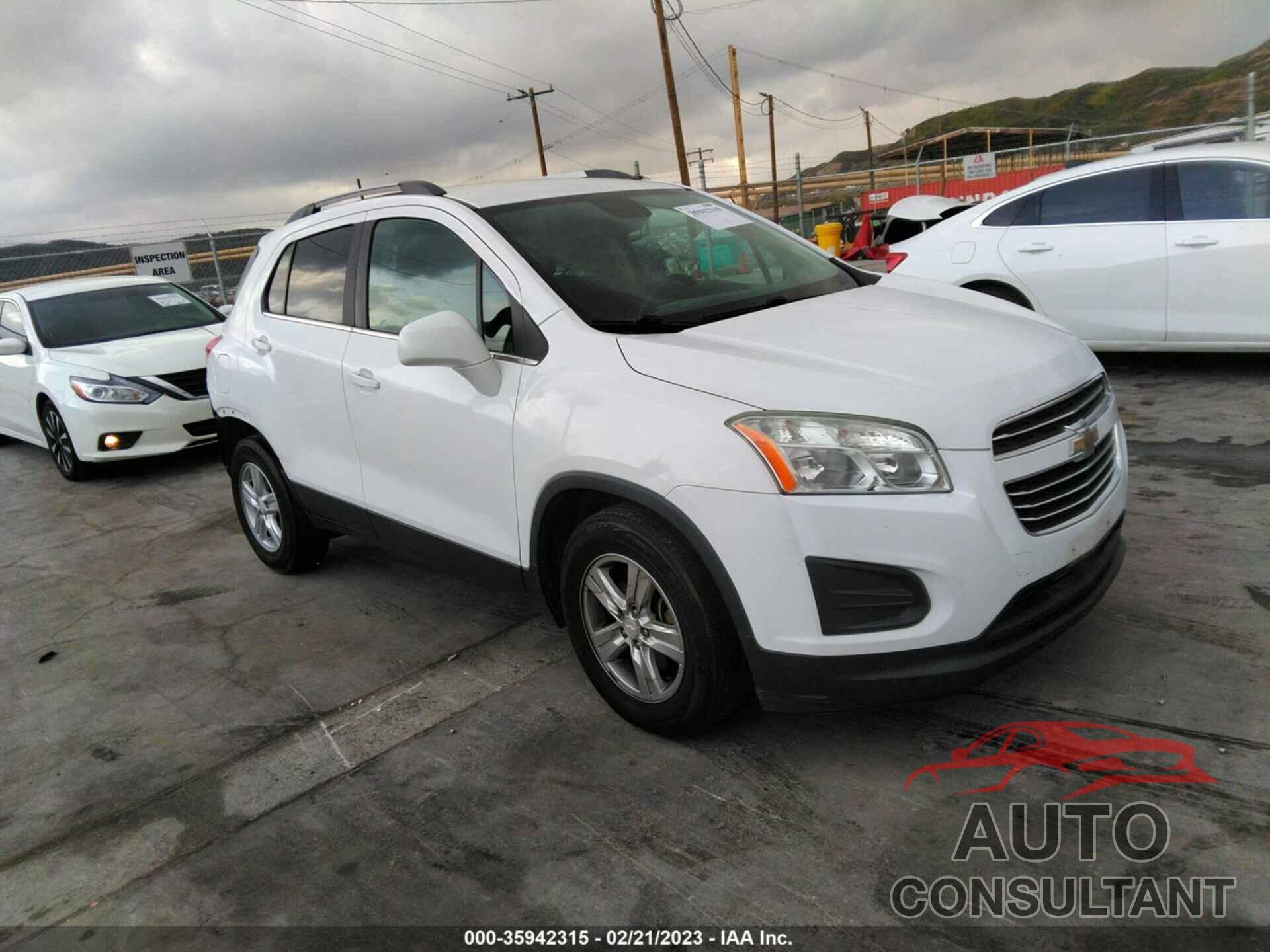 CHEVROLET TRAX 2016 - 3GNCJLSB0GL142654