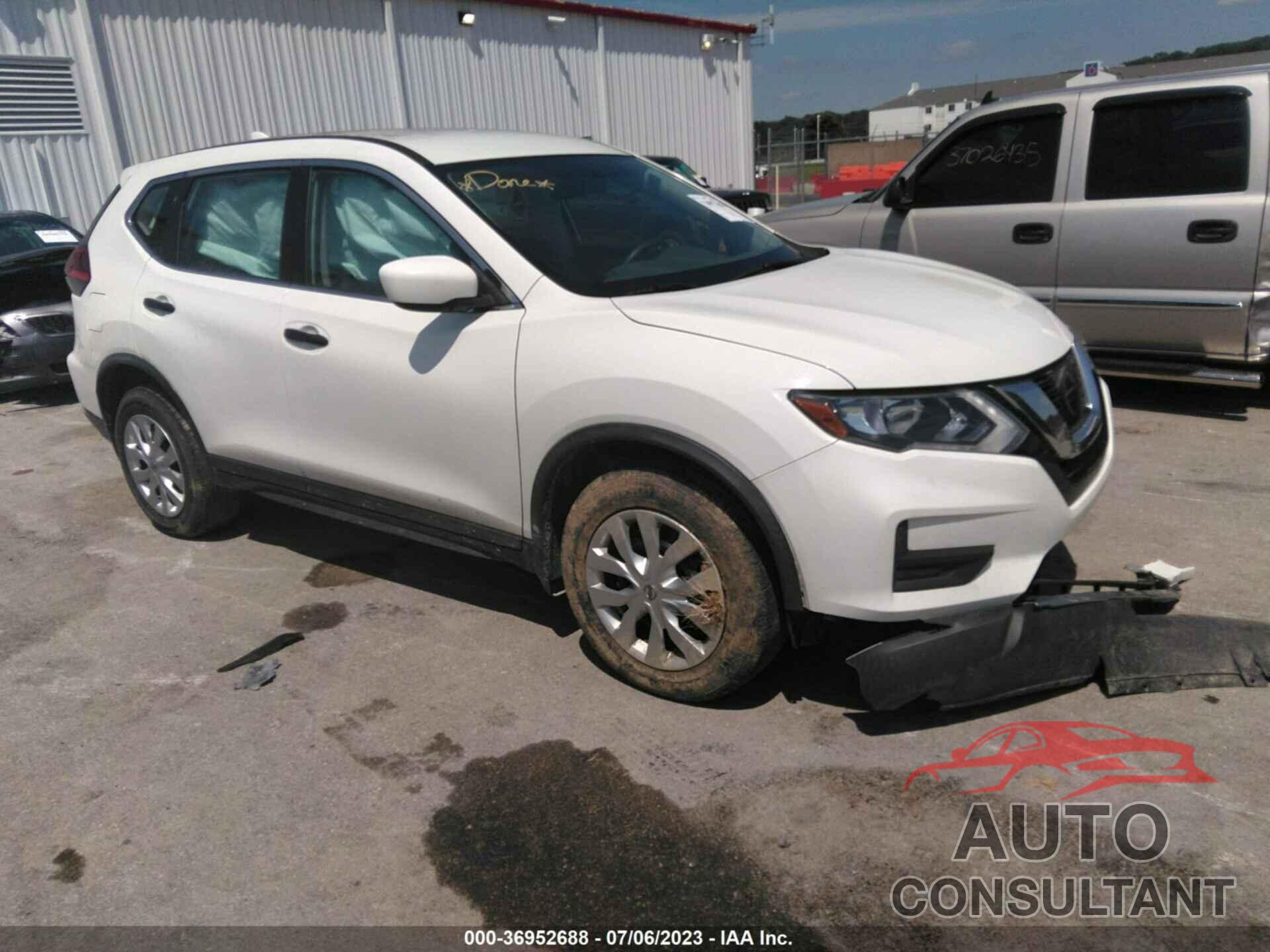 NISSAN ROGUE 2017 - KNMAT2MV3HP607817