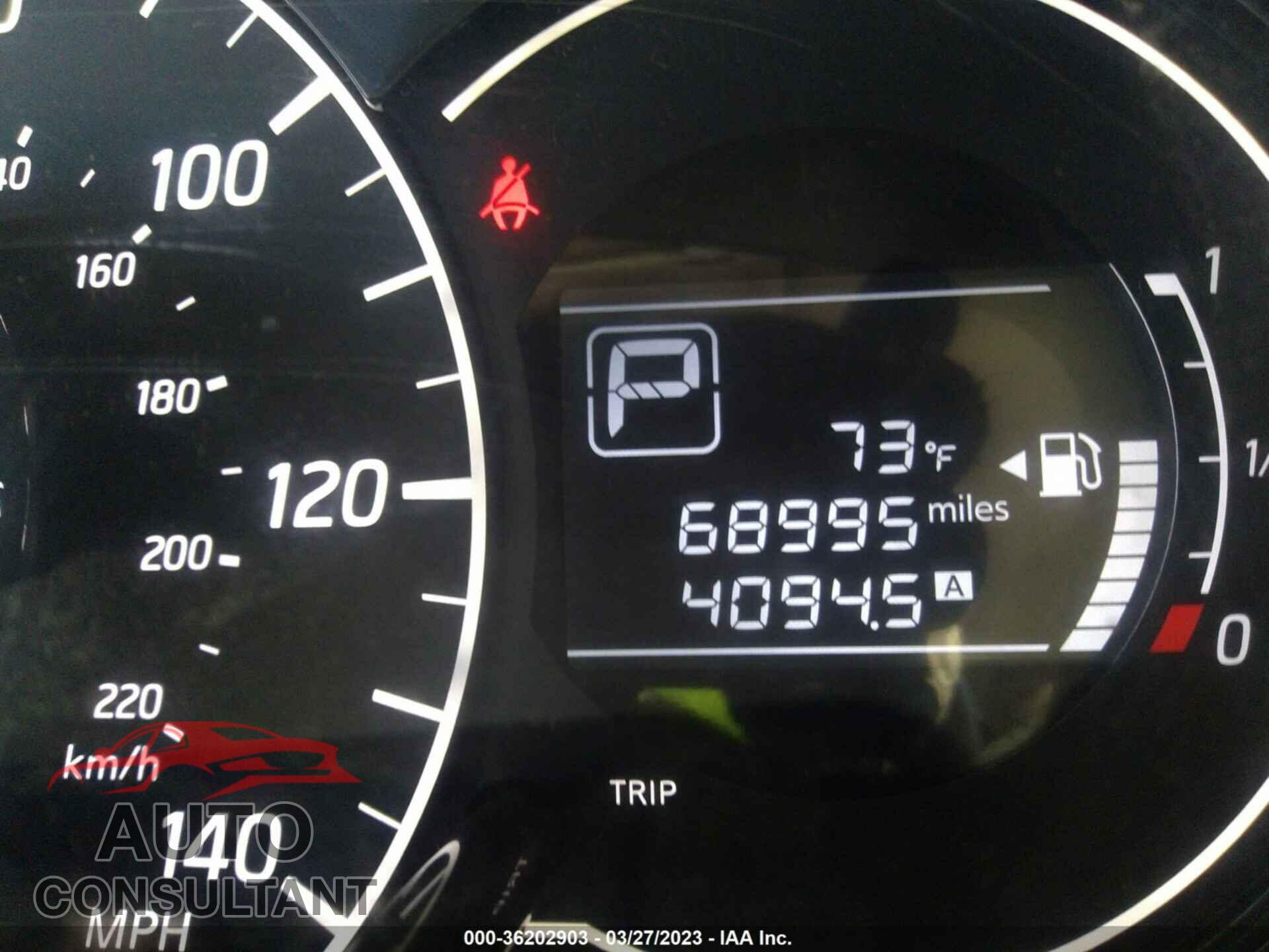 NISSAN VERSA NOTE 2015 - 3N1CE2CP8FL385714