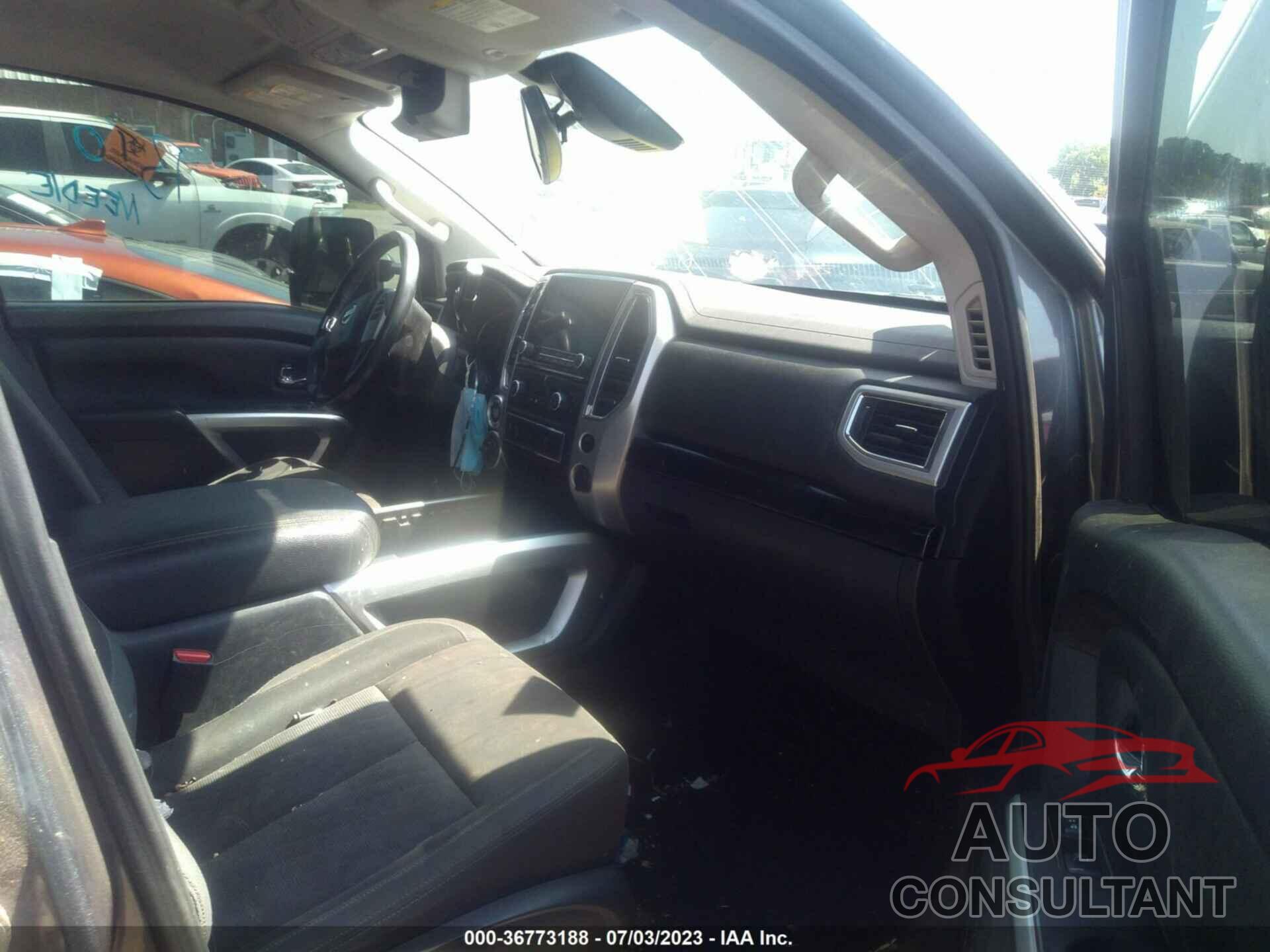 NISSAN TITAN 2020 - 1N6AA1ED2LN502001