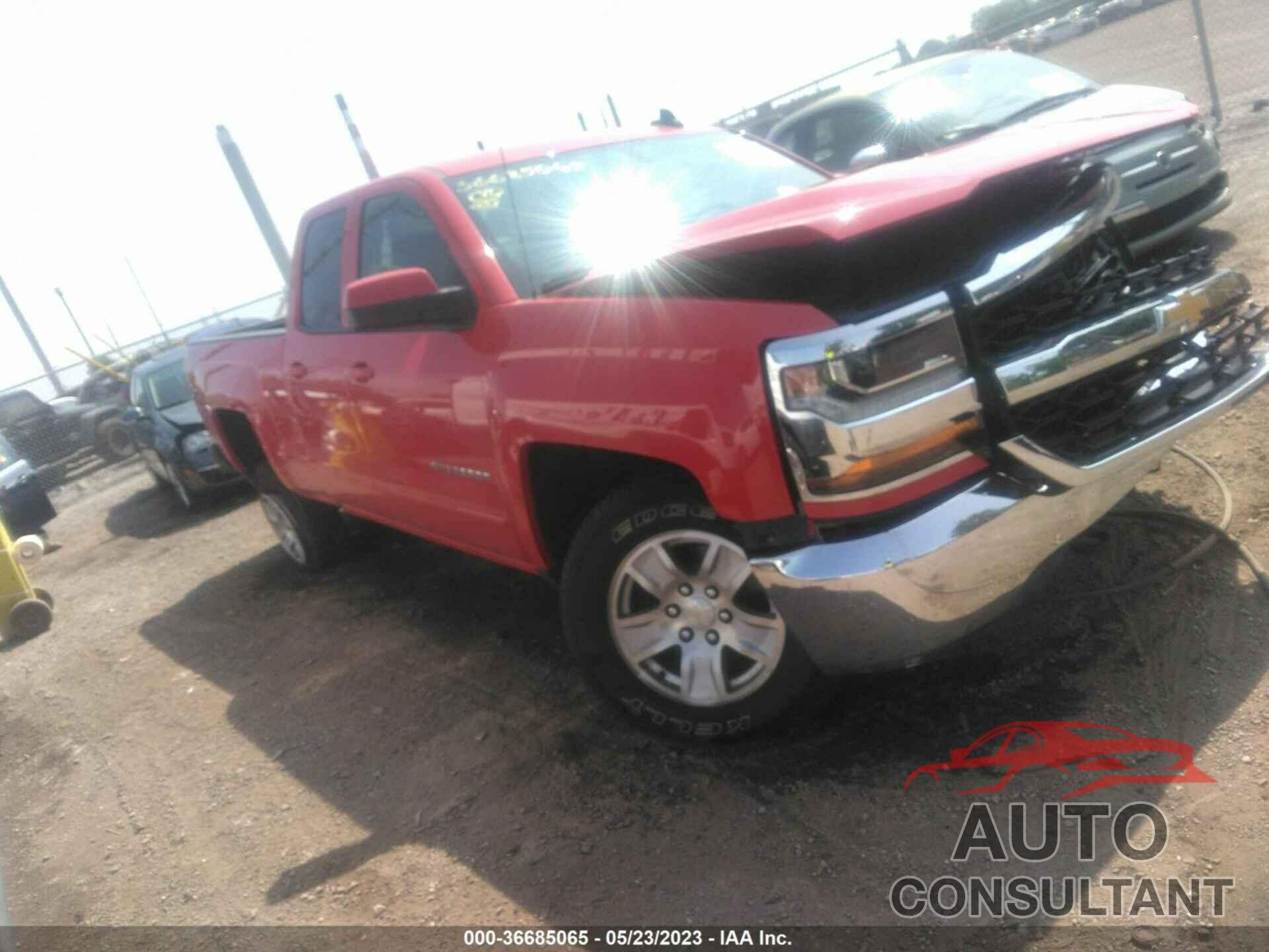 CHEVROLET SILVERADO 1500 2018 - 1GCVKREC9JZ185458