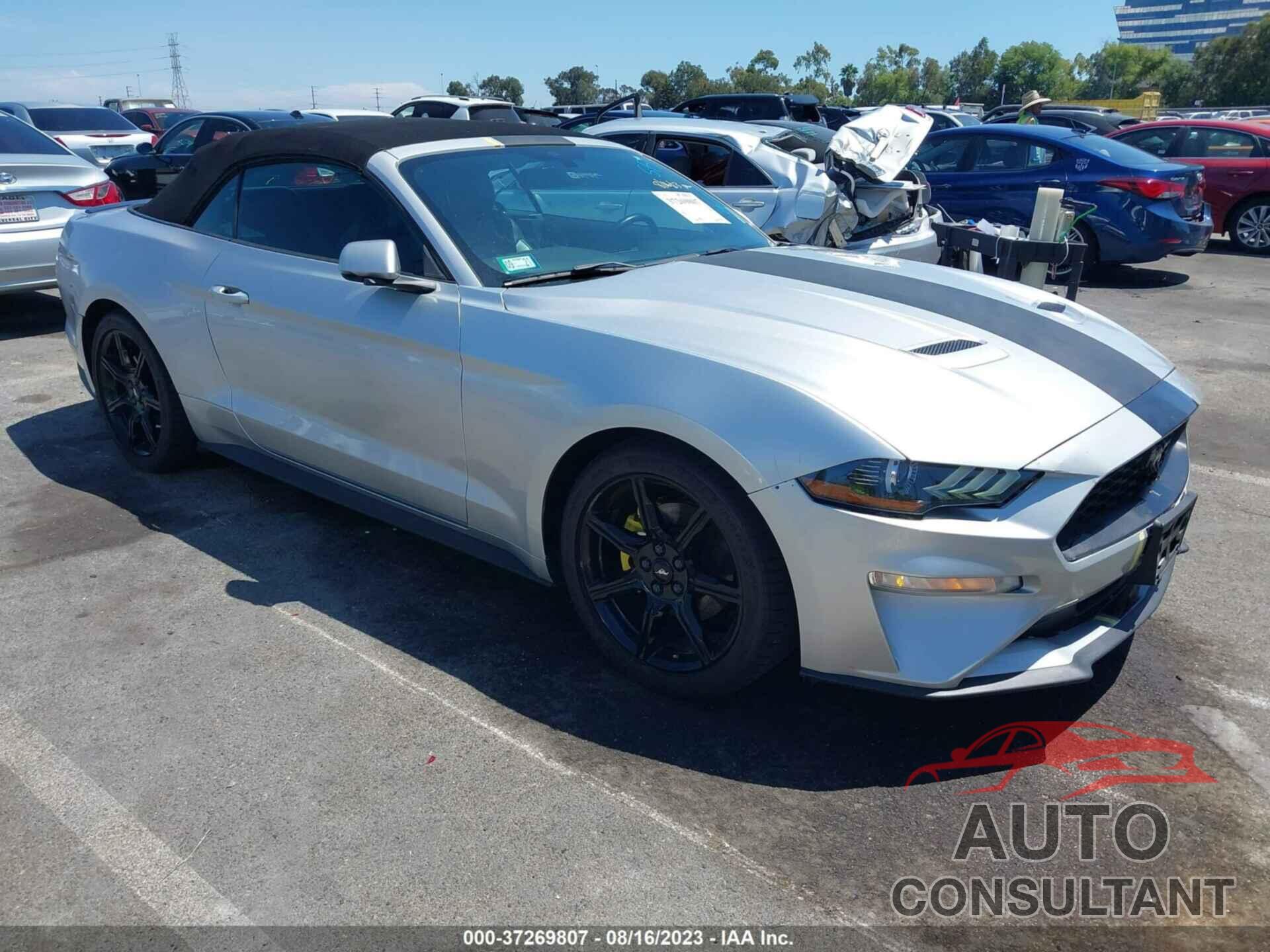 FORD MUSTANG 2018 - 1FATP8UH3J5124524