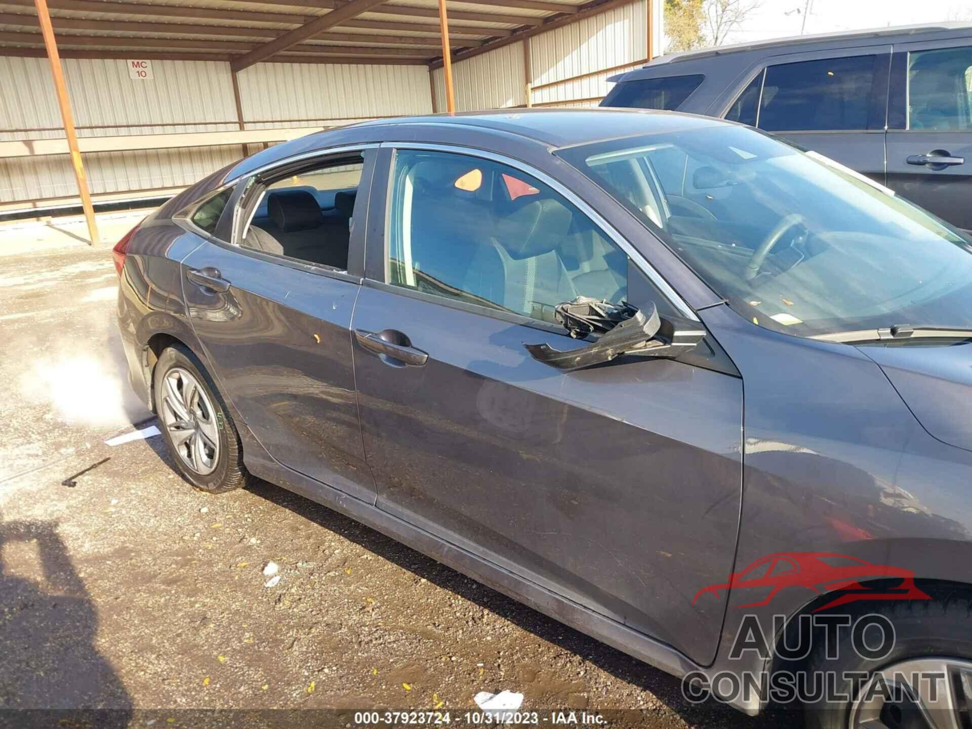 HONDA CIVIC SEDAN 2019 - 2HGFC2F60KH528629