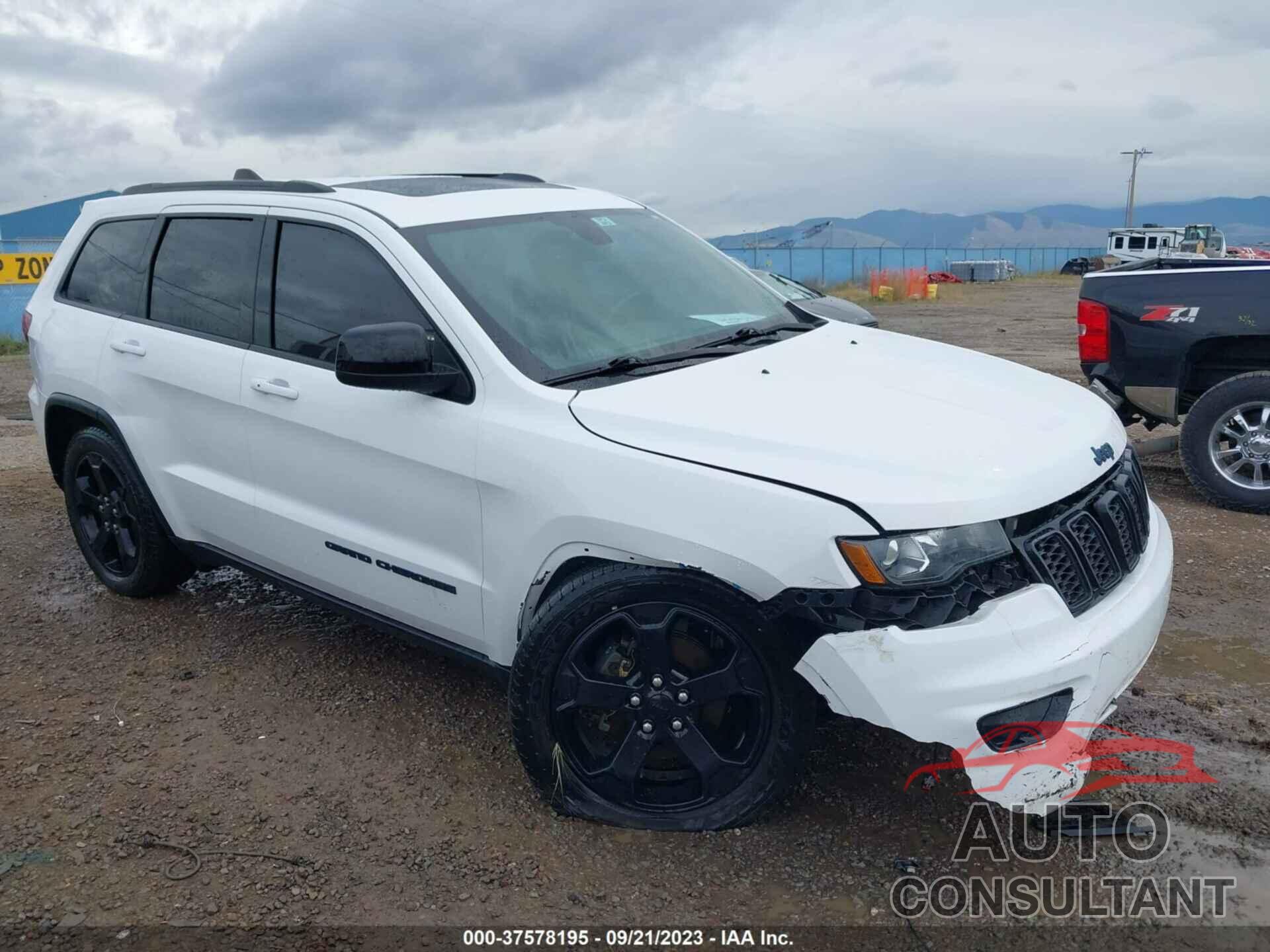 JEEP GRAND CHEROKEE 2018 - 1C4RJFAG0JC453036