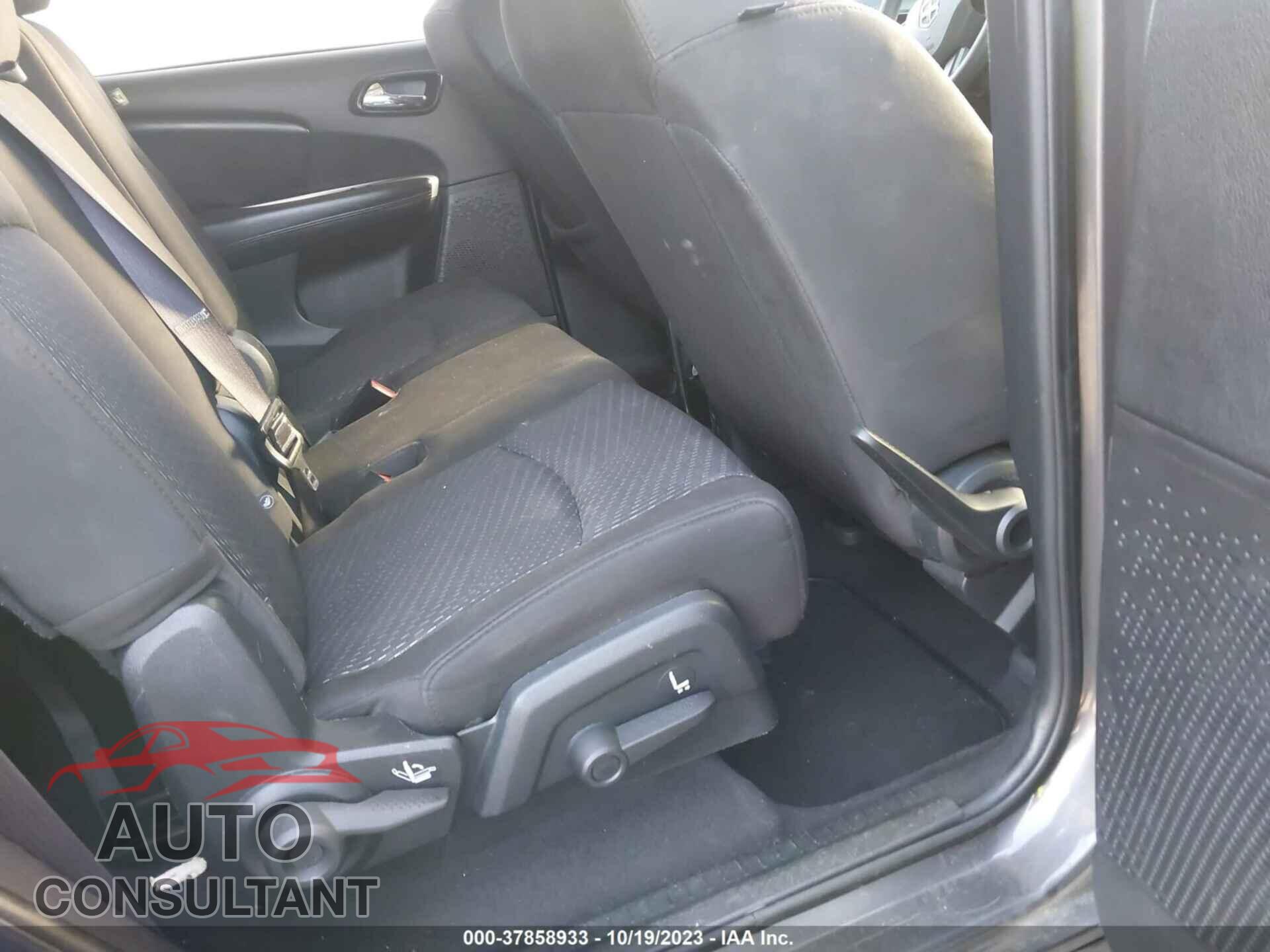 DODGE JOURNEY 2017 - 3C4PDCBB1HT594986